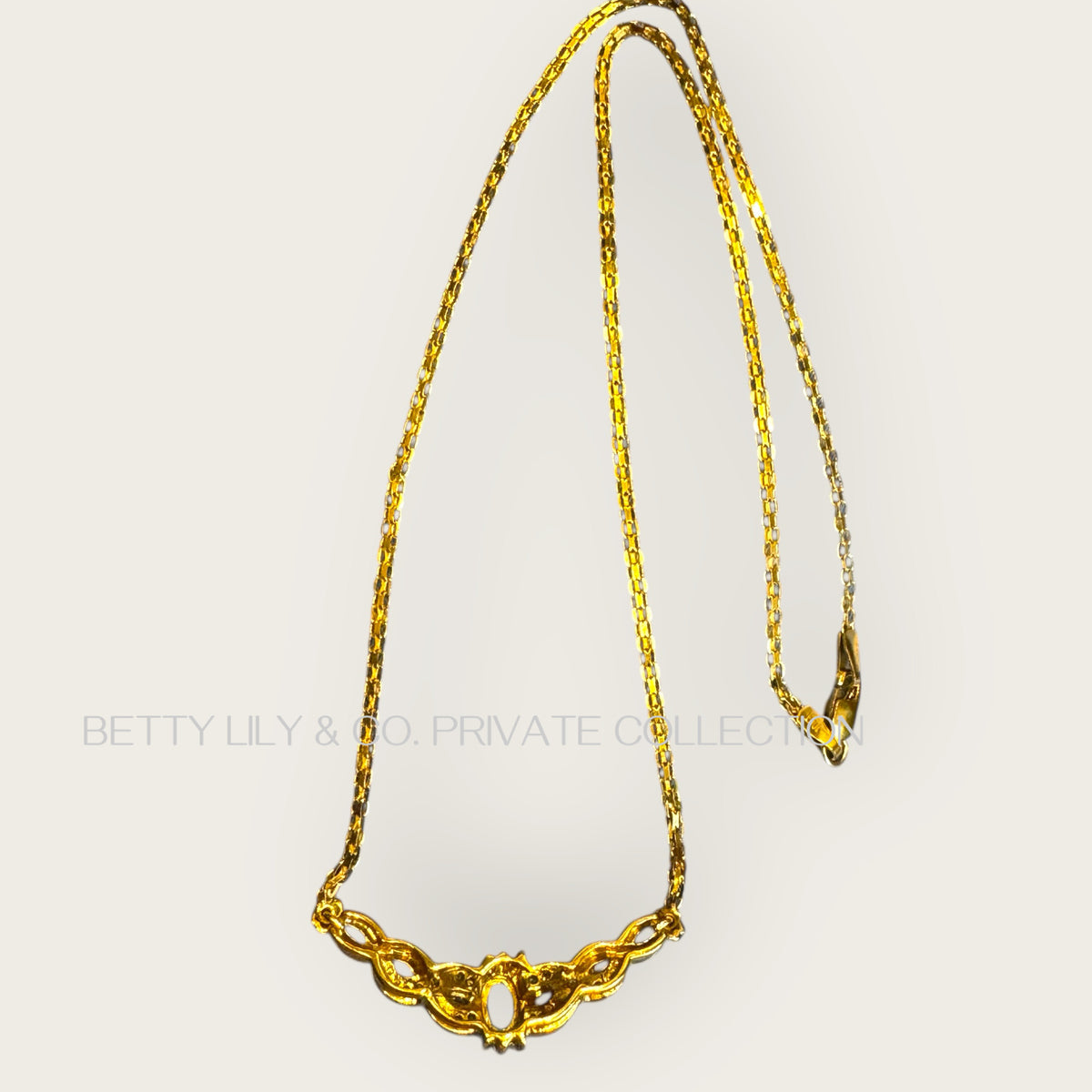 Vintage 10K Solid Gold Emerald & Diamond Ribbon Necklace – 16” Elongated Cable Chain | Private Collection