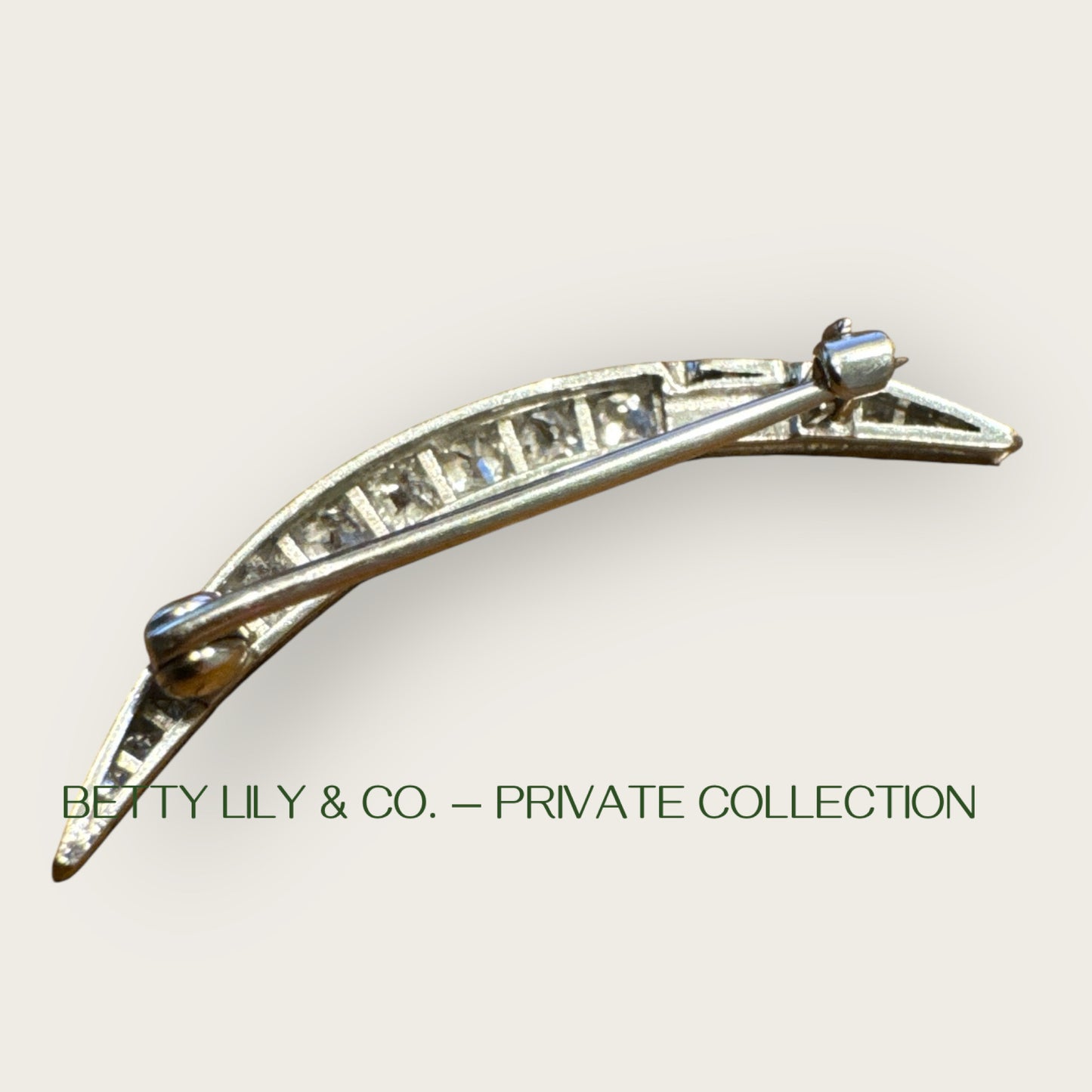 Platinum Diamond Crescent Moon Brooch – Edwardian to Early Art Deco, ca. 1910s–1920s | Private Collection