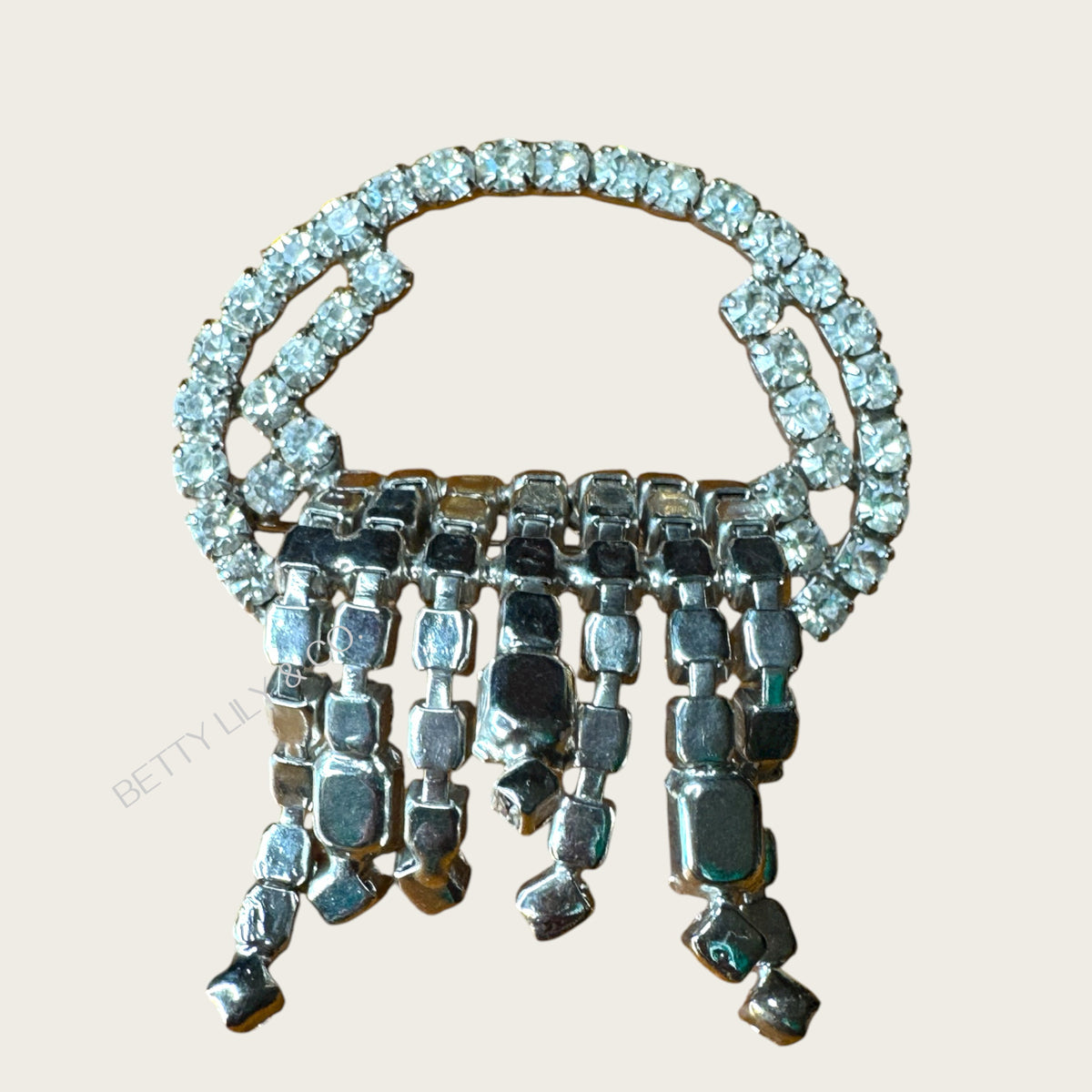 Vintage Art Deco Waterfall Rhinestone Brooch Silver Tone with Baguette & Round Stones – Draped Fringe Design (1940s–1950s)
