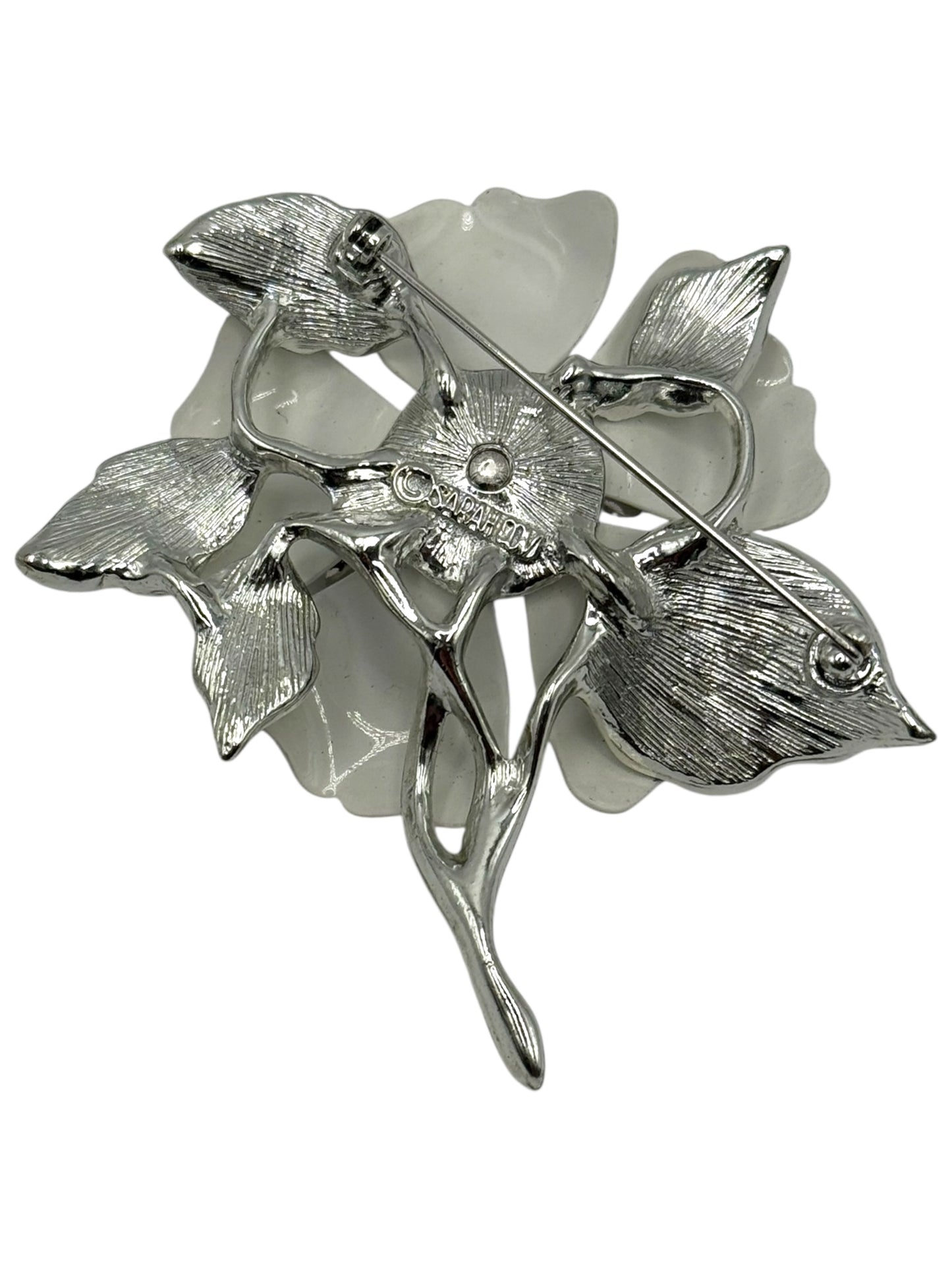 Vintage 1960s Sarah Coventry White Enamel 3D Flower Brooch & Clip-On Earrings Set – Signed