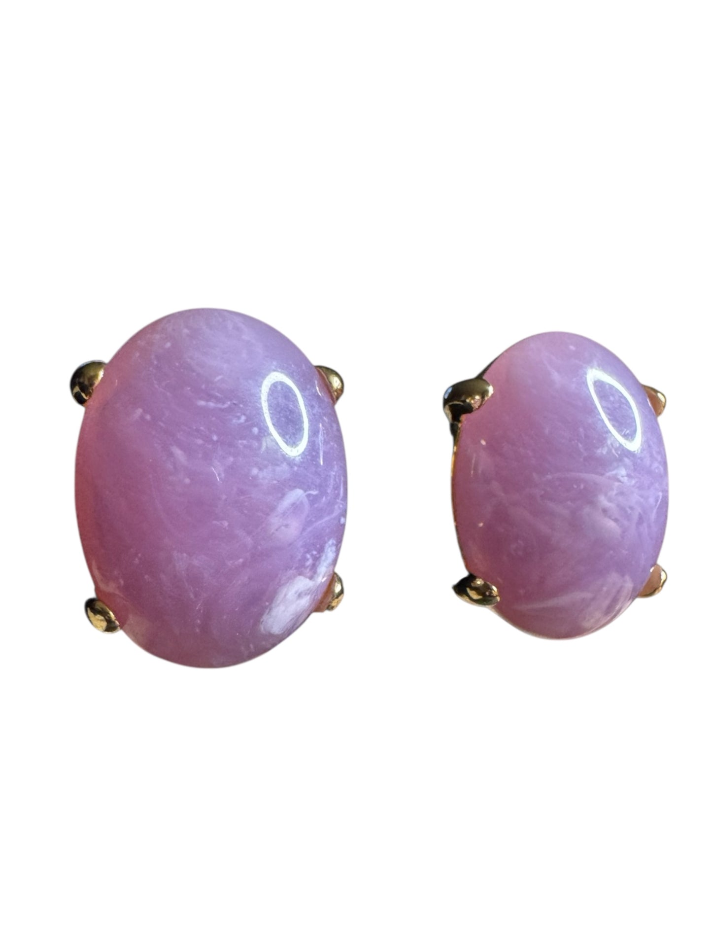 Vintage 1980s Joan Rivers Clip-On Earrings – Marbled Purple Lucite Oval with Gold-Tone Setting