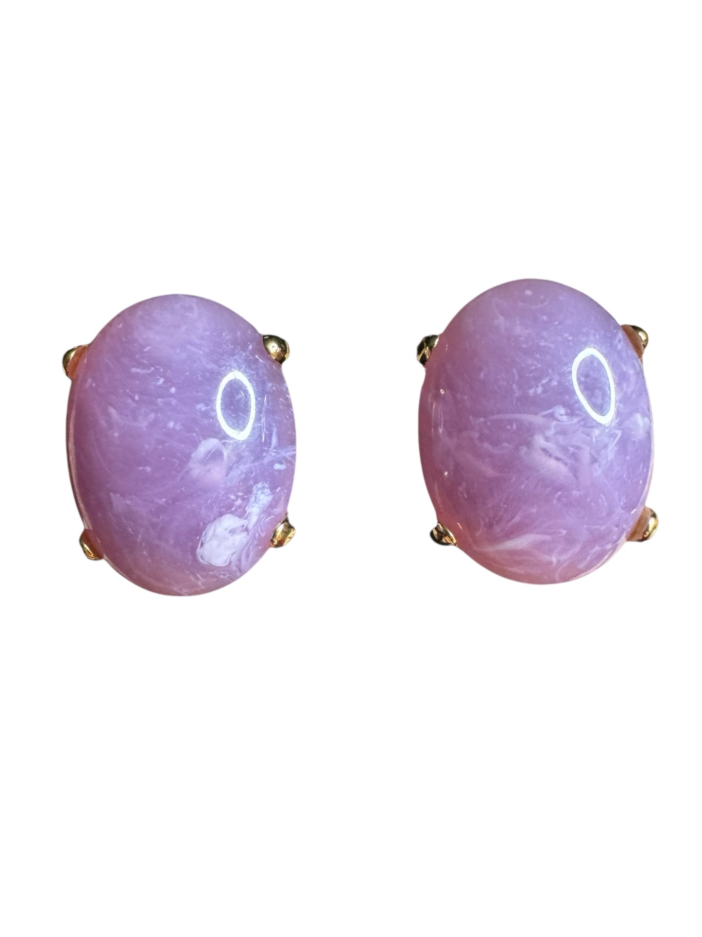 Vintage 1980s Joan Rivers Clip-On Earrings – Marbled Purple Lucite Oval with Gold-Tone Setting