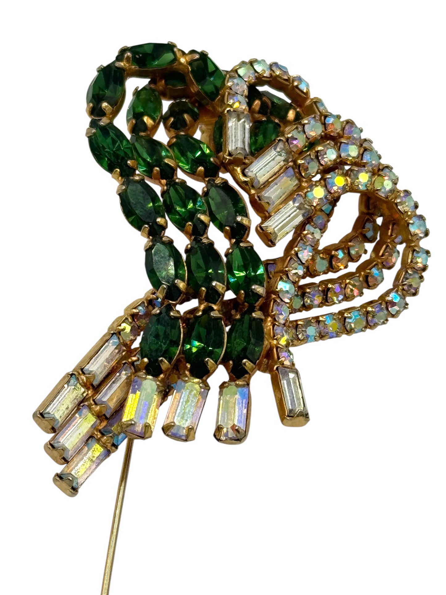 Mid-Century Emerald & Aurora Borealis Rhinestone Swirl Brooch – Unsigned Hobé Style