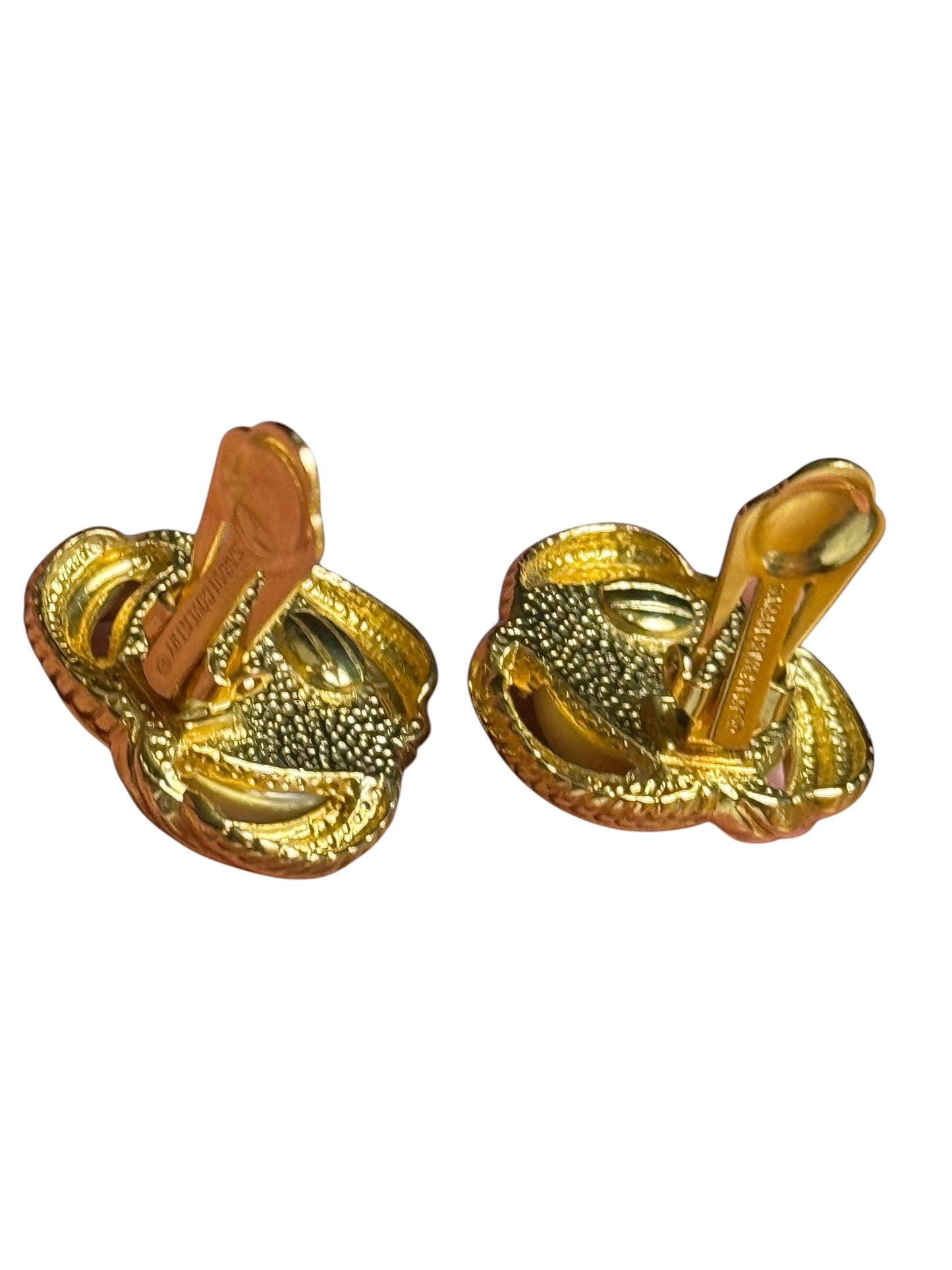 Vintage Sarah Coventry gold tone faux pearl clip-on earrings – 1960s mid-century classic