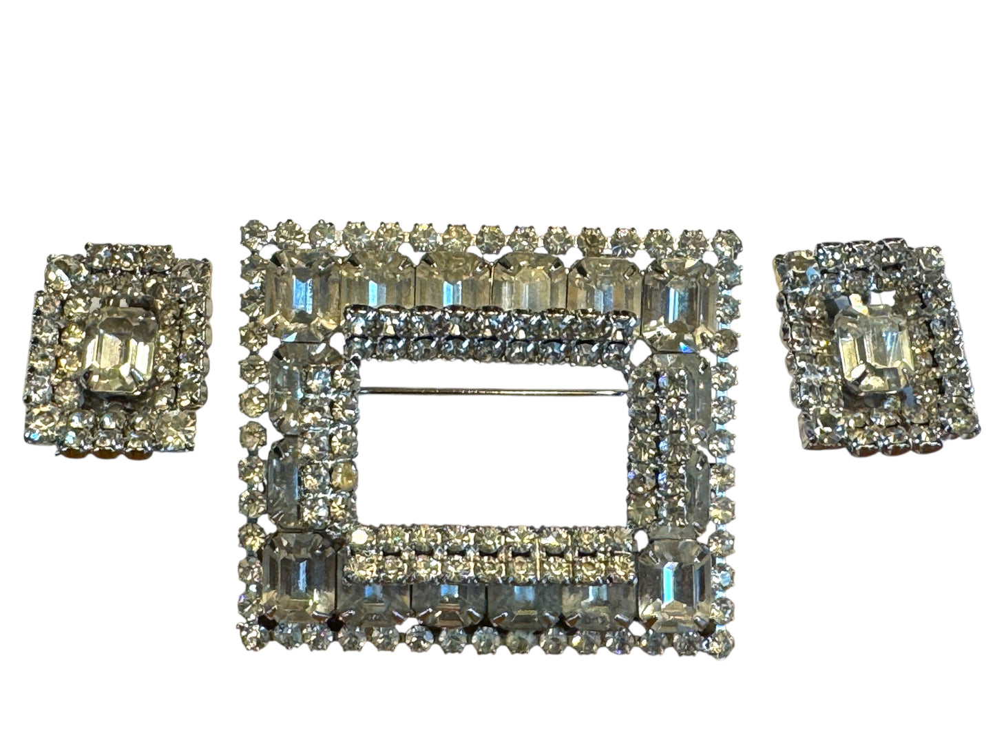 Vintage Mid-Century Rhinestone Brooch & Earrings Set – Silver-Tone Geometric Sparkle