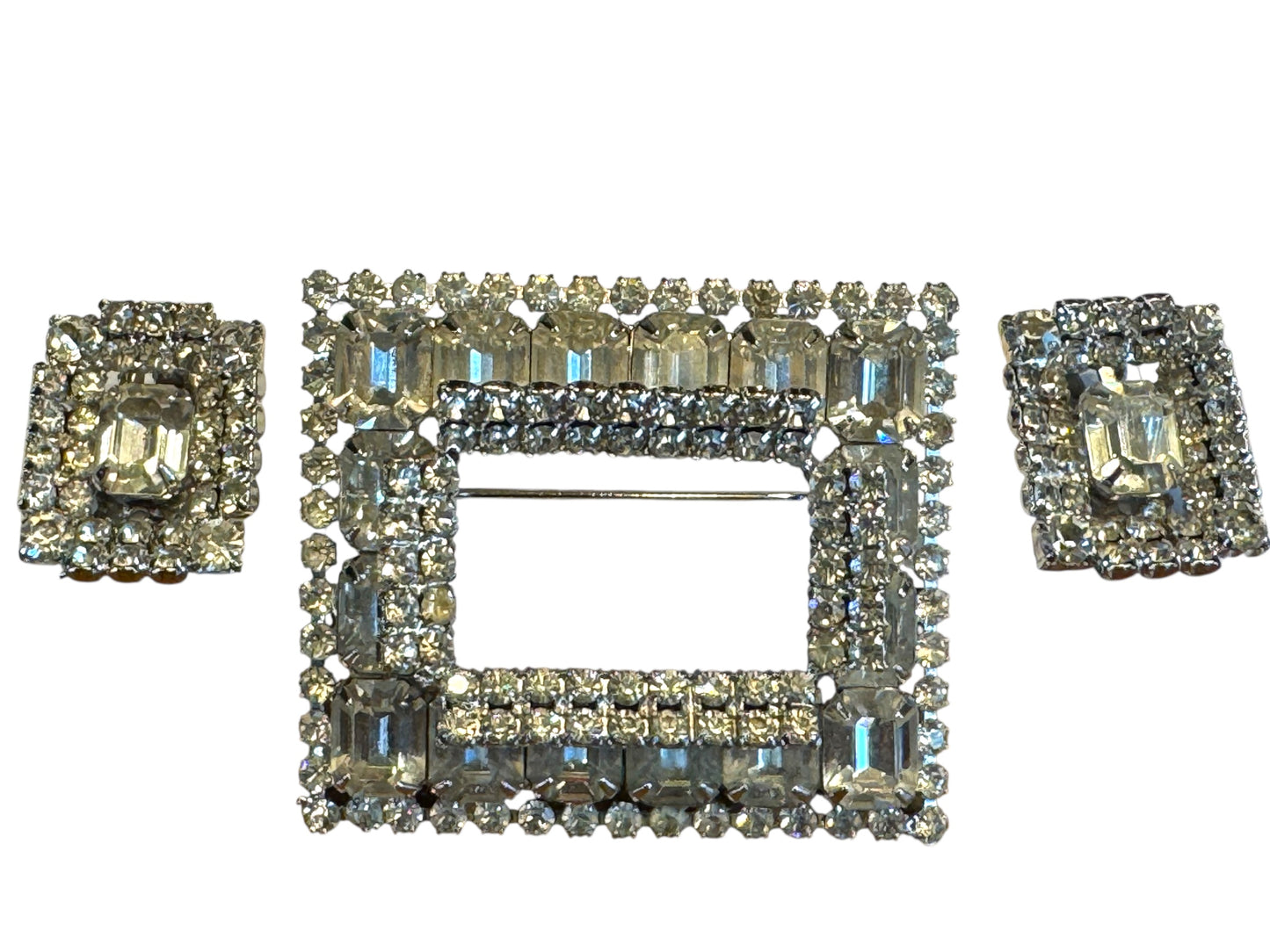 Vintage Mid-Century Rhinestone Brooch & Earrings Set – Silver-Tone Geometric Sparkle