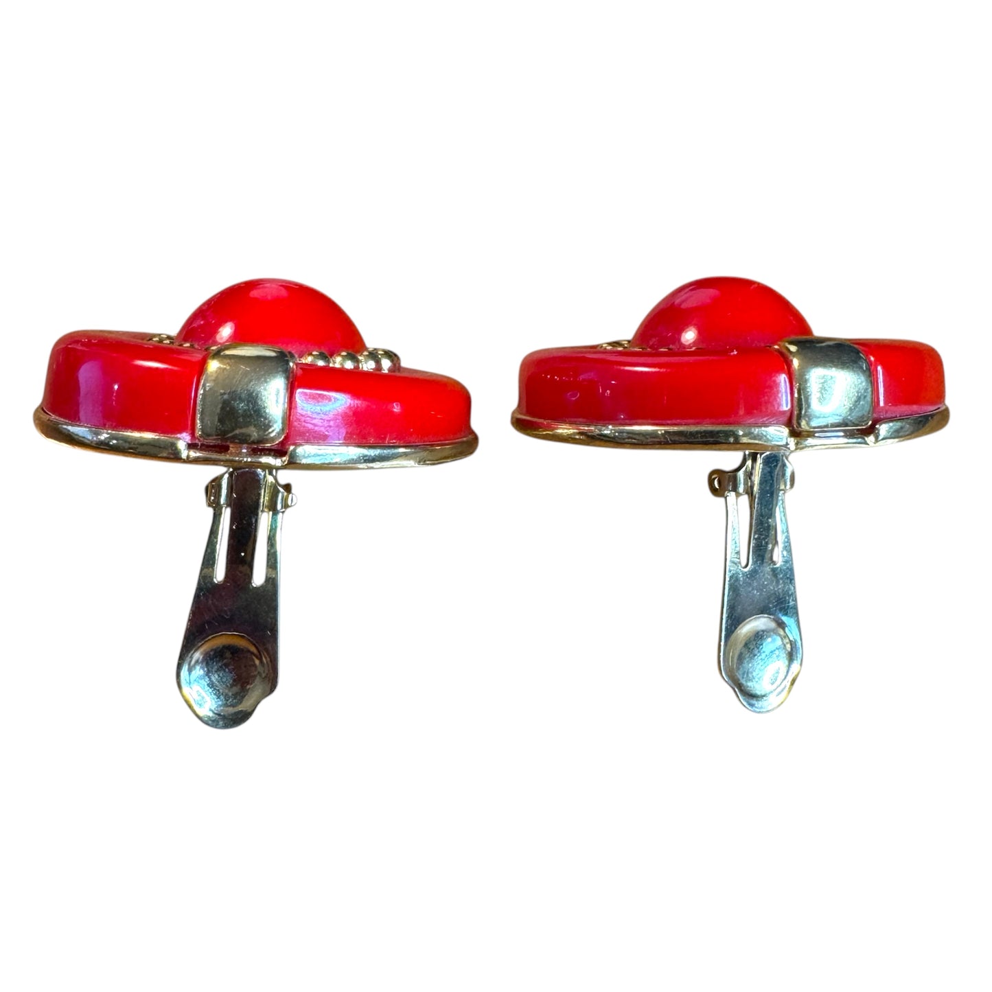 Vintage 1980s Red Lucite & Gold Medallion Clip-On Earrings – Bold Button Statement Jewelry