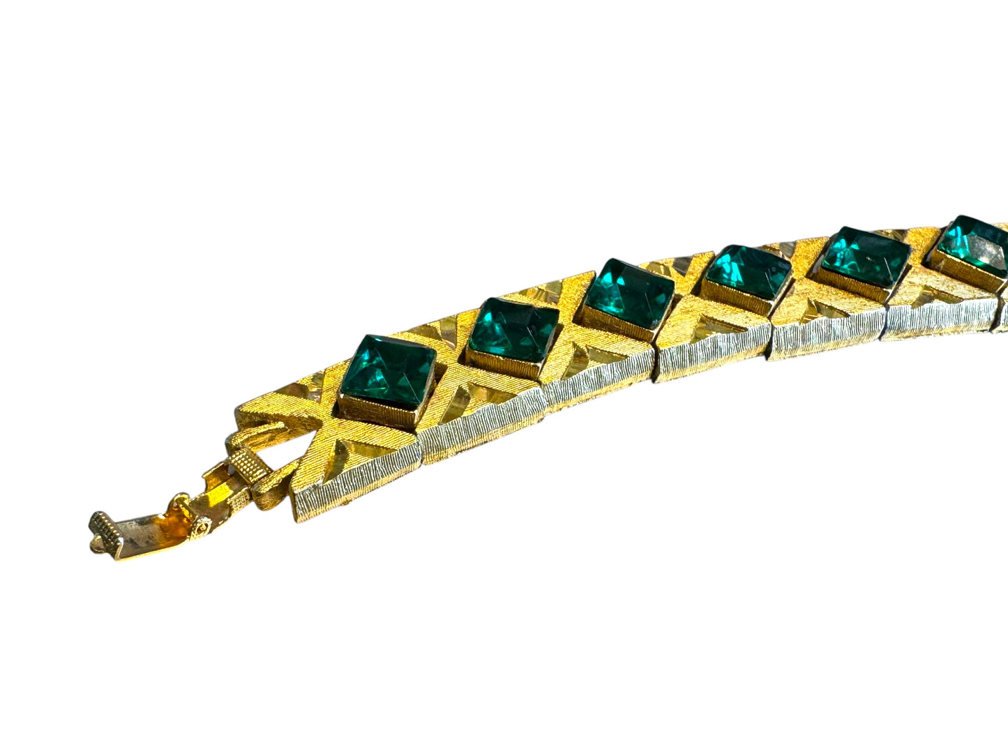 Vintage Czech-Style Articulated Bracelet – Brushed Gold with Emerald Green Glass Stones