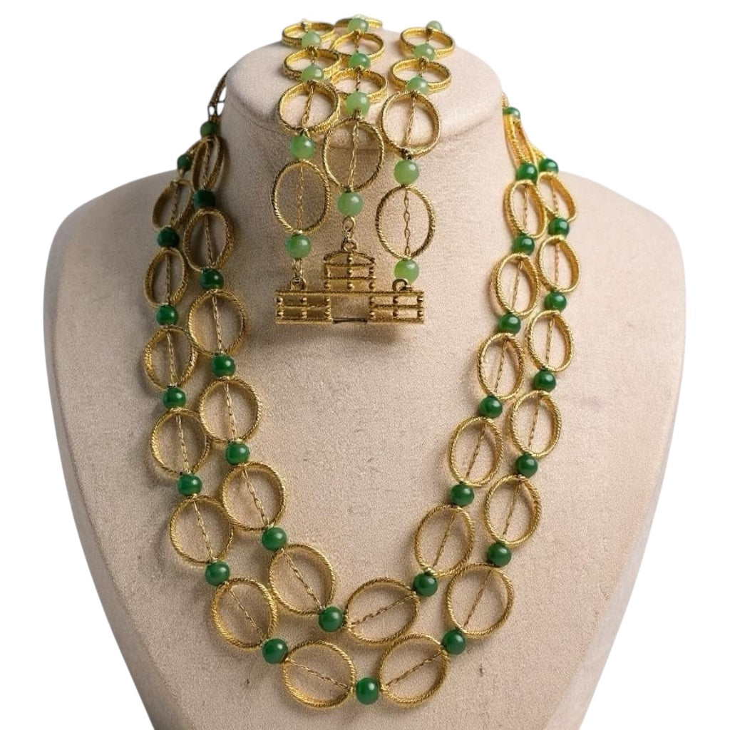 Rare Vintage Gold-Tone Multi-Strand Necklace & Bracelet Set with Green Beads – Architectural Clasp