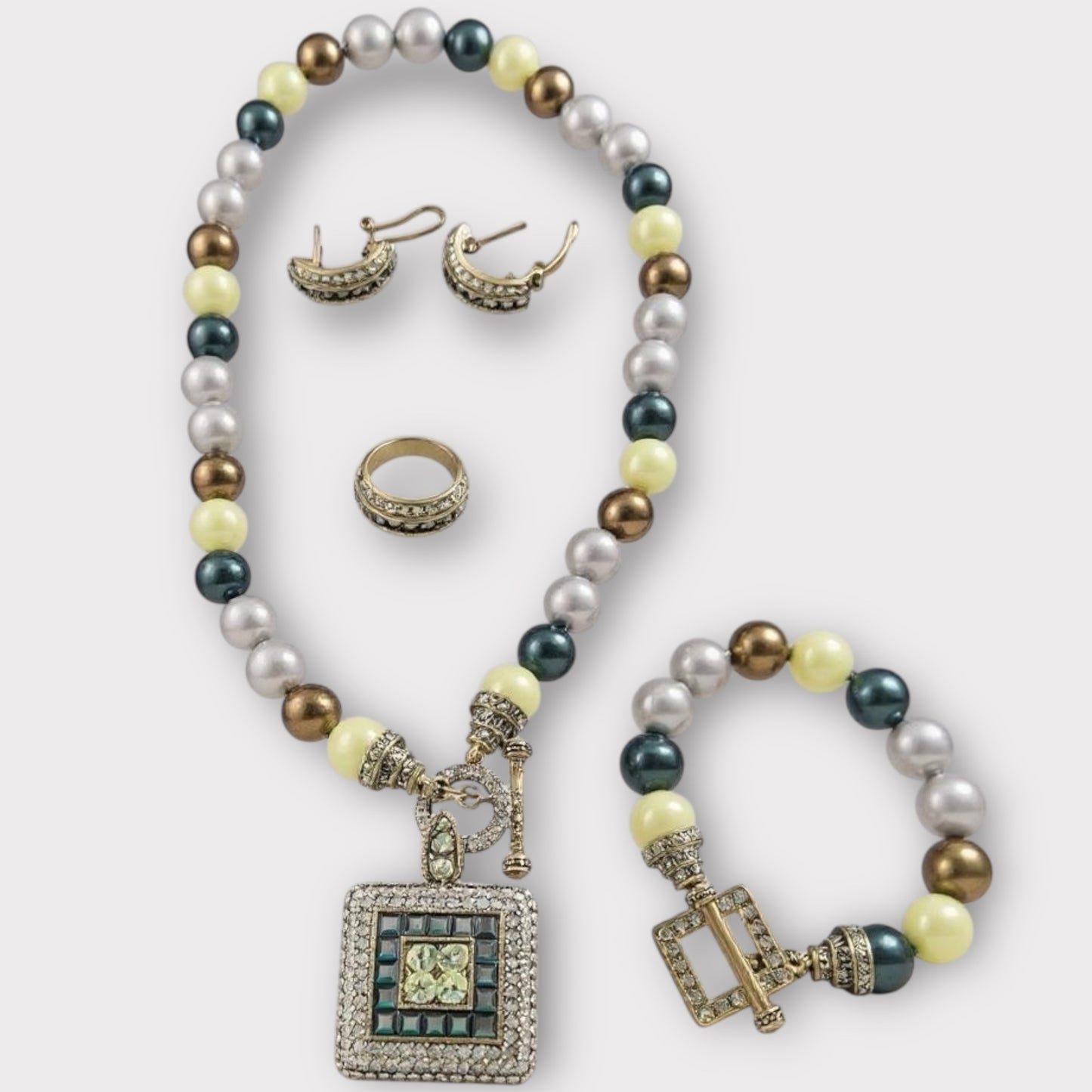 Heidi Daus Signed Pearl and Crystal Statement Jewelry Set – Necklace, Bracelet, Earrings, Ring