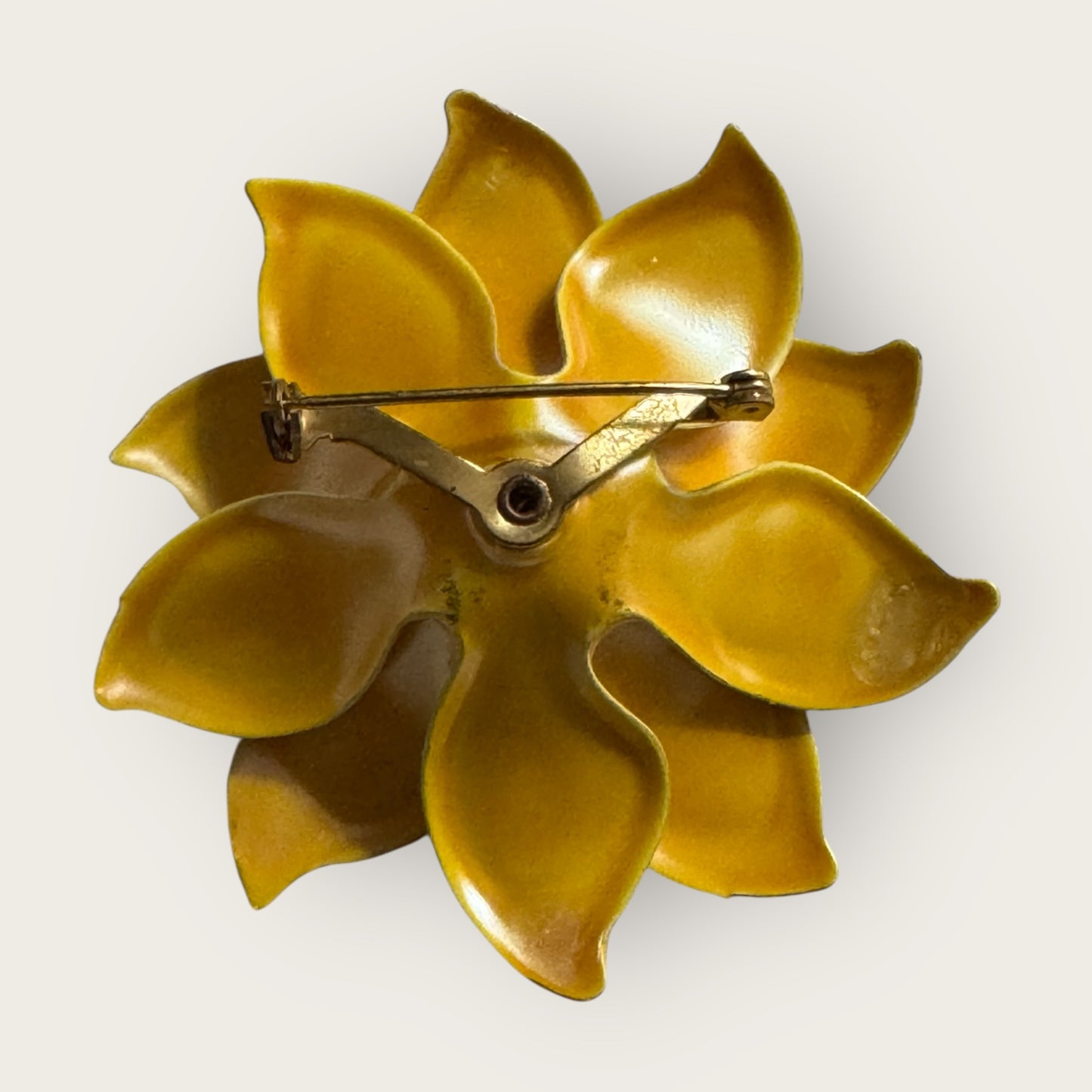 Vintage 1960s Yellow Enamel Flower Brooch – Dimensional Metal Floral PinVintage 1960s Yellow Enamel Flower Brooch – Dimensional Metal Floral Pin