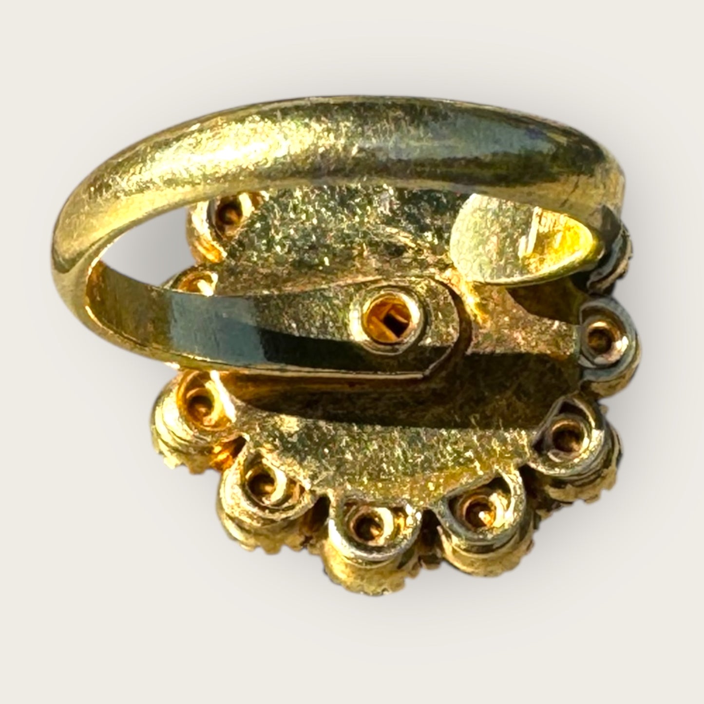 Vintage Judy Lee Black Rhinestone Cluster Cocktail Ring – Adjustable, 1950s–60s Statement Jewelry