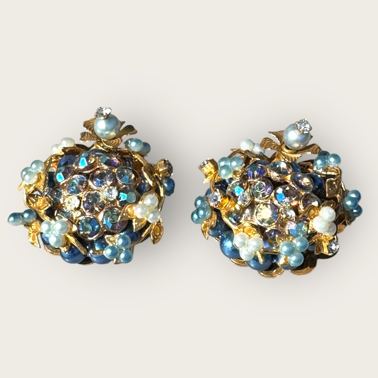 Vintage 1950s Clip-On Earrings in Miriam Haskell or Robert Style – Blue AB Rhinestones, Faux Pearls, Gold Tone Floral Design