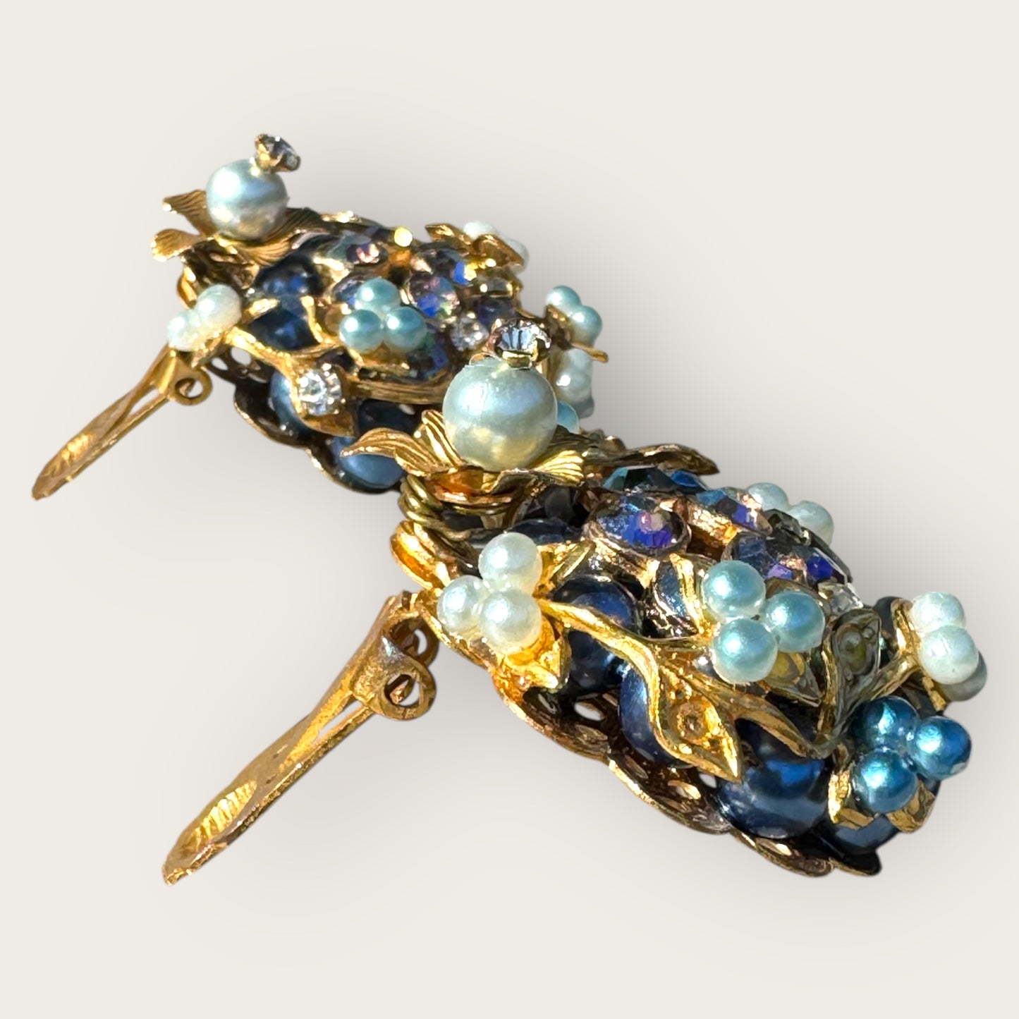 Vintage 1950s Clip-On Earrings in Miriam Haskell or Robert Style – Blue AB Rhinestones, Faux Pearls, Gold Tone Floral Design