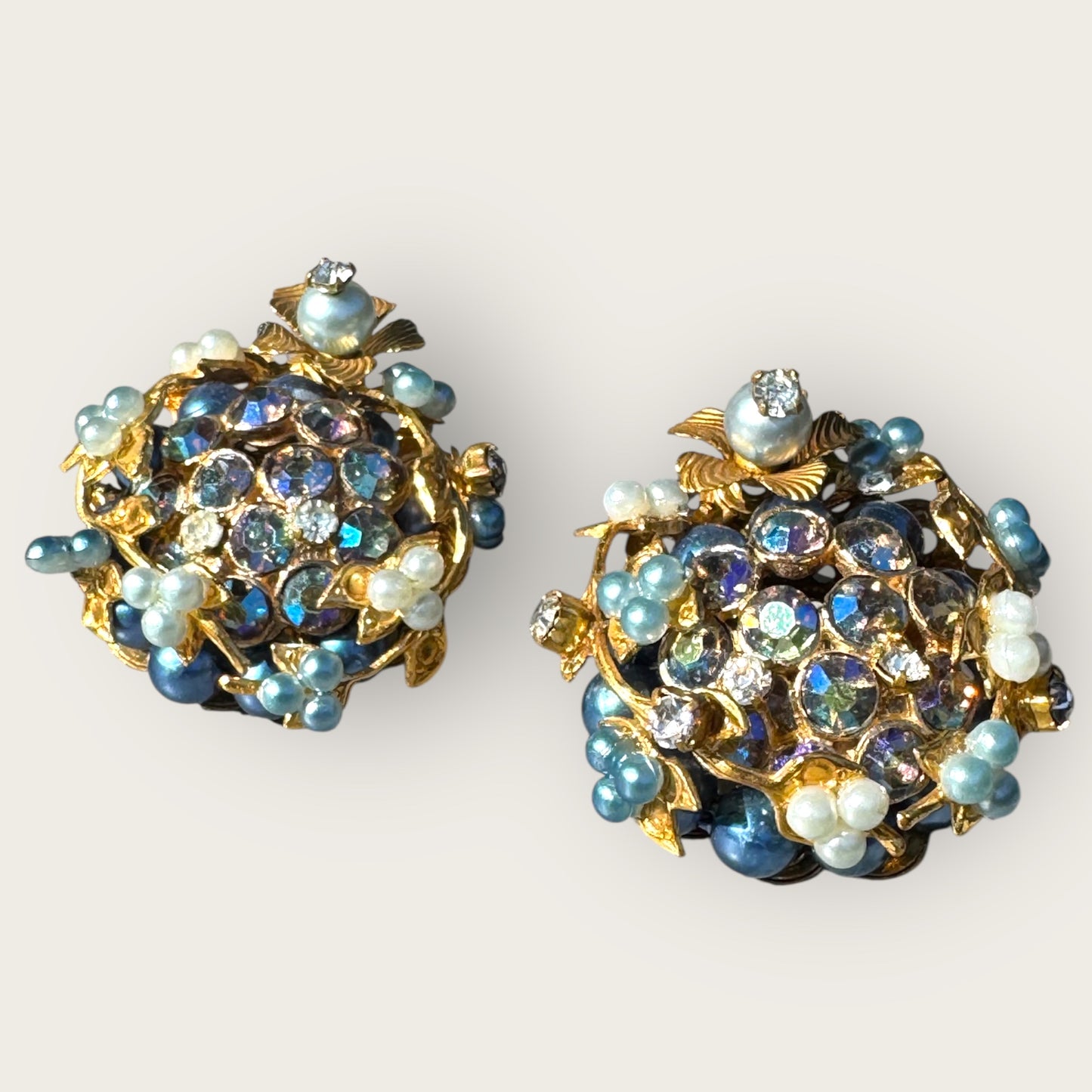 Vintage 1950s Clip-On Earrings in Miriam Haskell or Robert Style – Blue AB Rhinestones, Faux Pearls, Gold Tone Floral Design