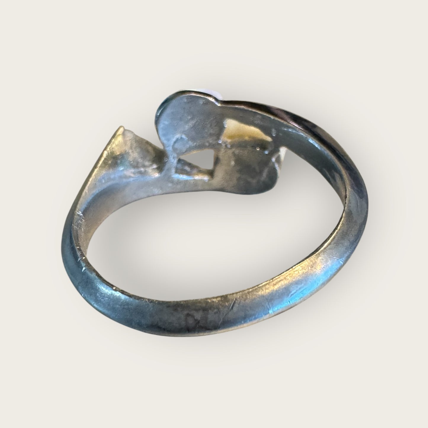 Vintage 1950s Silver Double Pearl Ring – Asymmetrical Mid-Century Design, Cultured Pearls, Stamped Silver