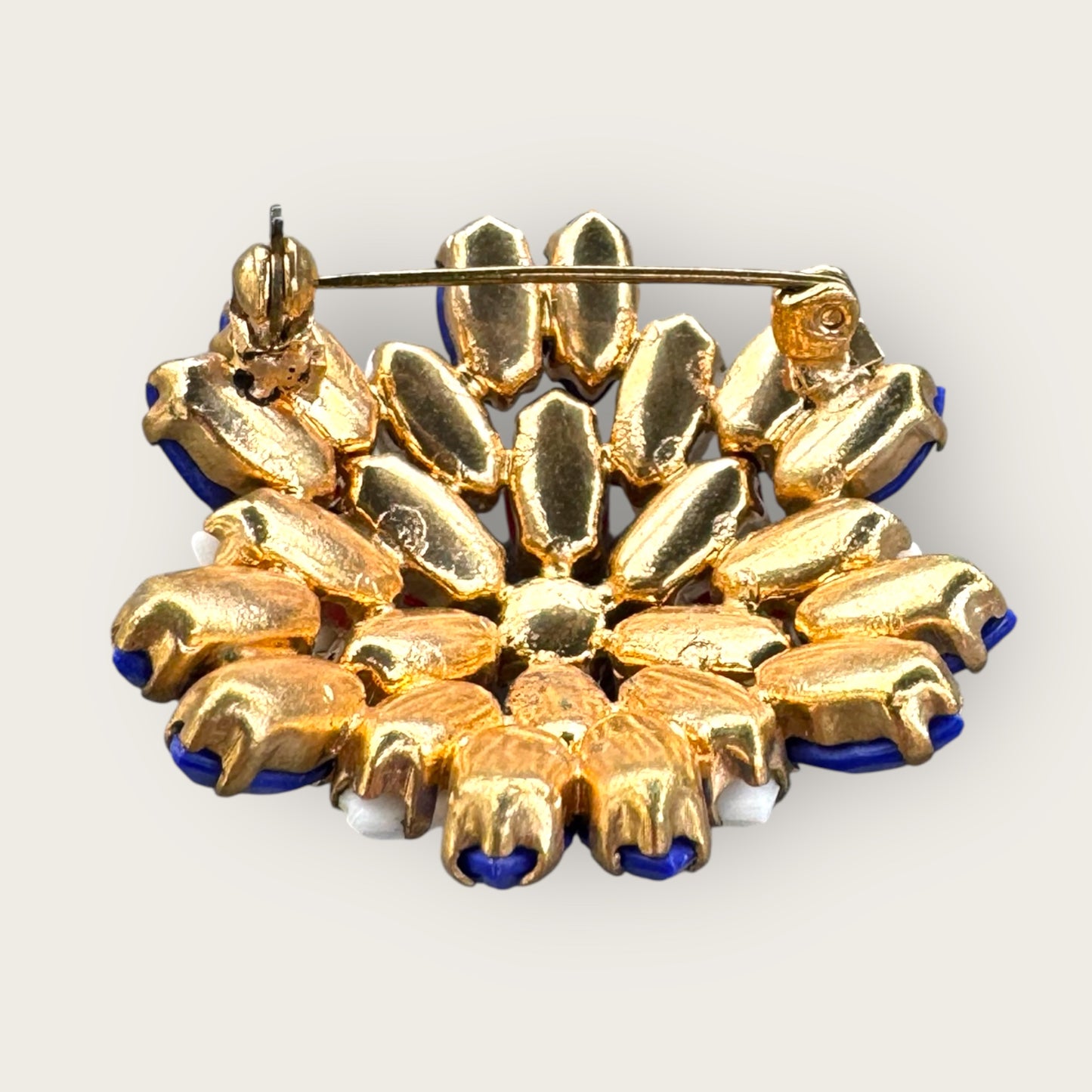 Vintage Red, White, and Blue Domed Glass Brooch – Gold Tone Patriotic Pin