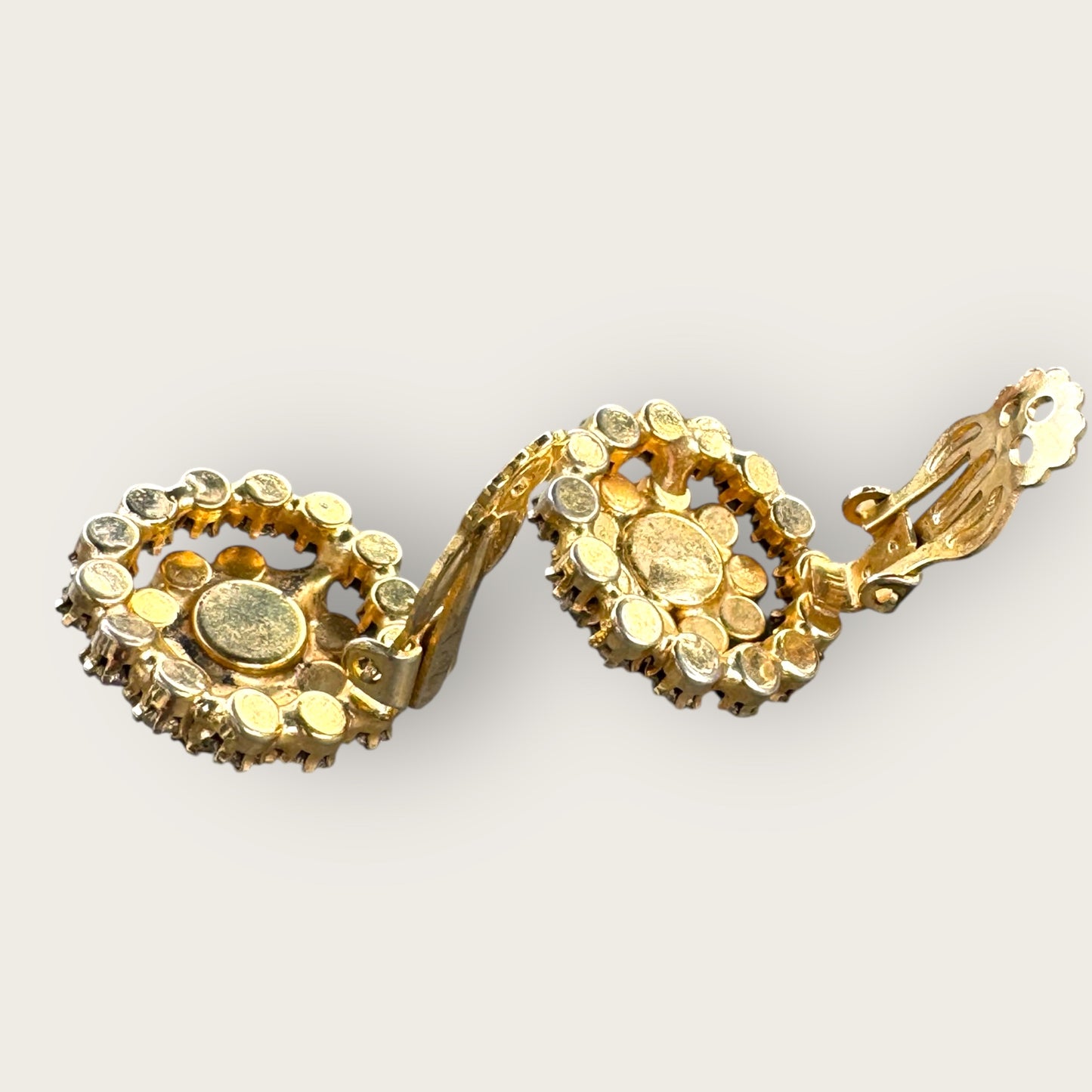 Vintage Aurora Borealis Rhinestone Clip-On Earrings – Gold Tone