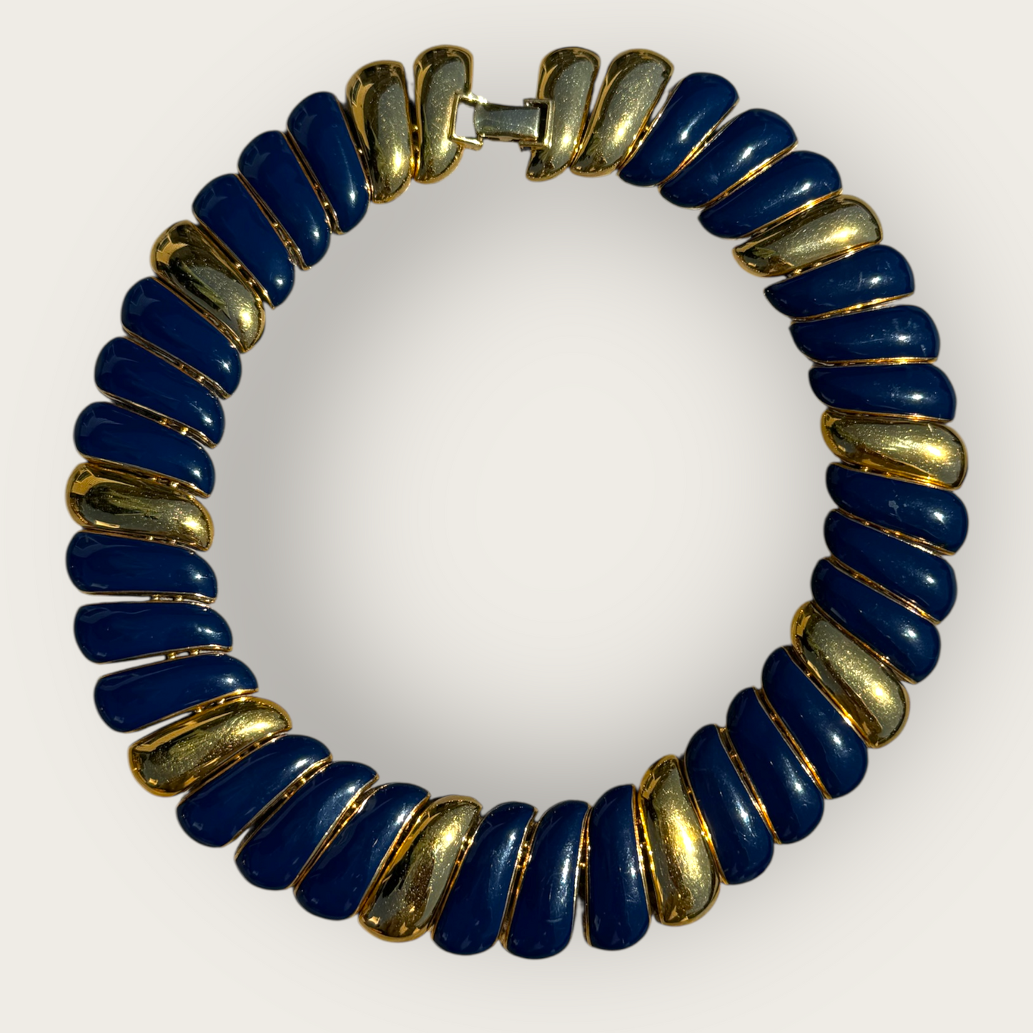 Navy Blue and Gold-Tone Articulated Choker Necklace – Signed Monet