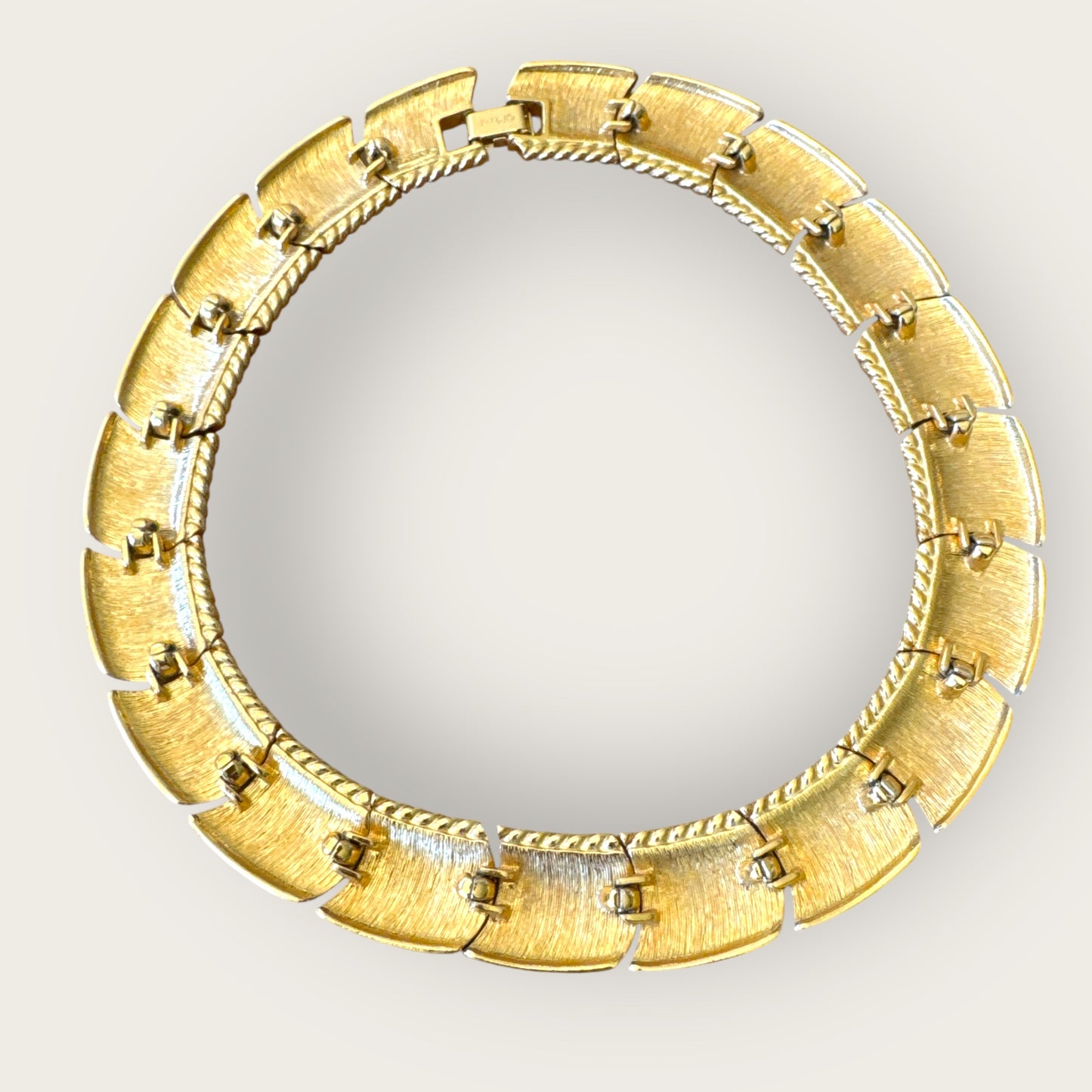 Vintage Monet Cream Enamel and Gold-Tone Articulated Collar Necklace – Signed Statement Choker
