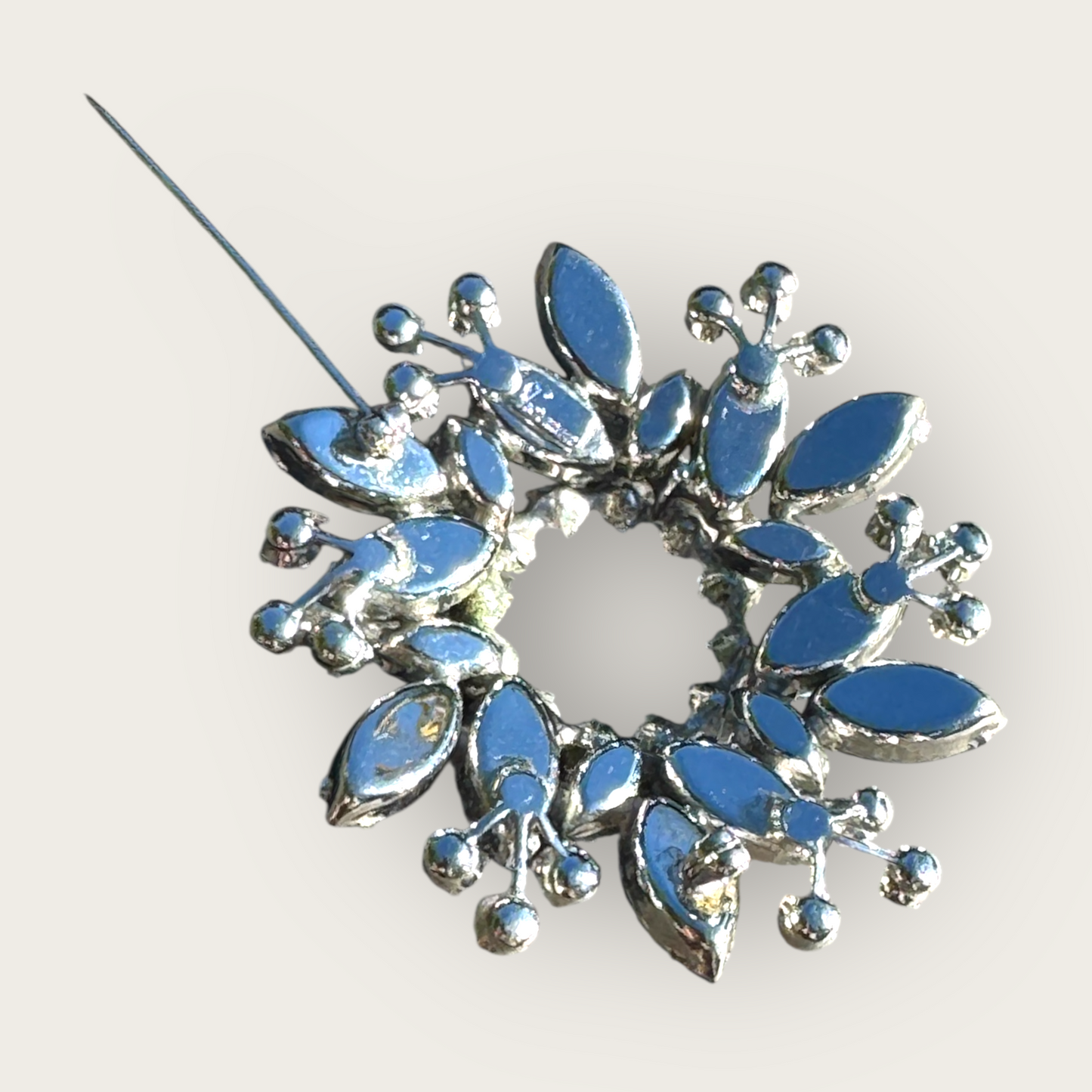 Vintage Signed Sherman Blue Aurora Borealis Rhinestone Wreath Brooch – Canadian Mid-Century Costume Jewelry