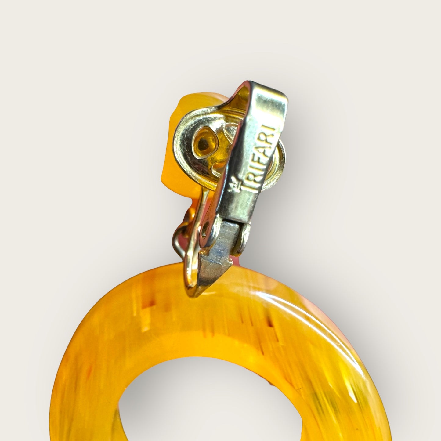 Vintage Crown Trifari Butterscotch Lucite Doorknocker Earrings – 1950s–1960s Statement Dangles
