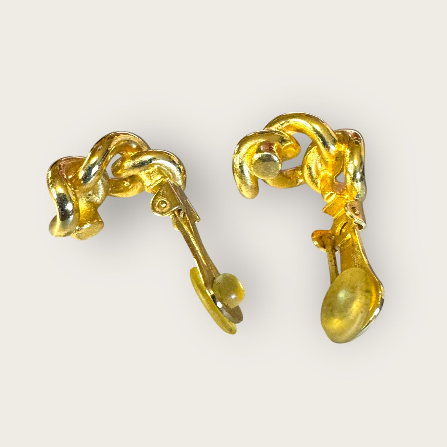 Vintage Christian Dior Couture Gold-Tone Twisted Rope Clip-On Earrings – Signed Designer Jewelry