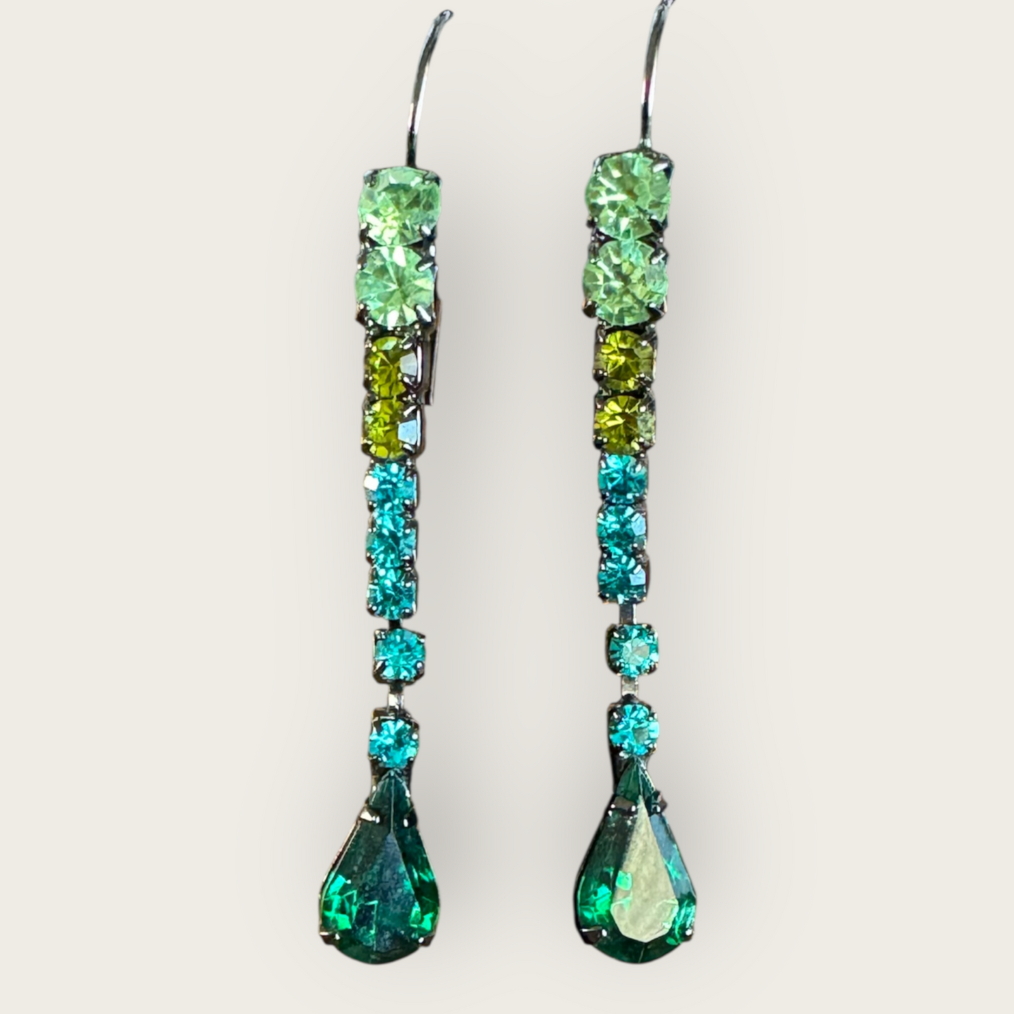 Vintage-Inspired Gunmetal Drop Earrings with Graduated Green Rhinestones – 2 Inch Drop