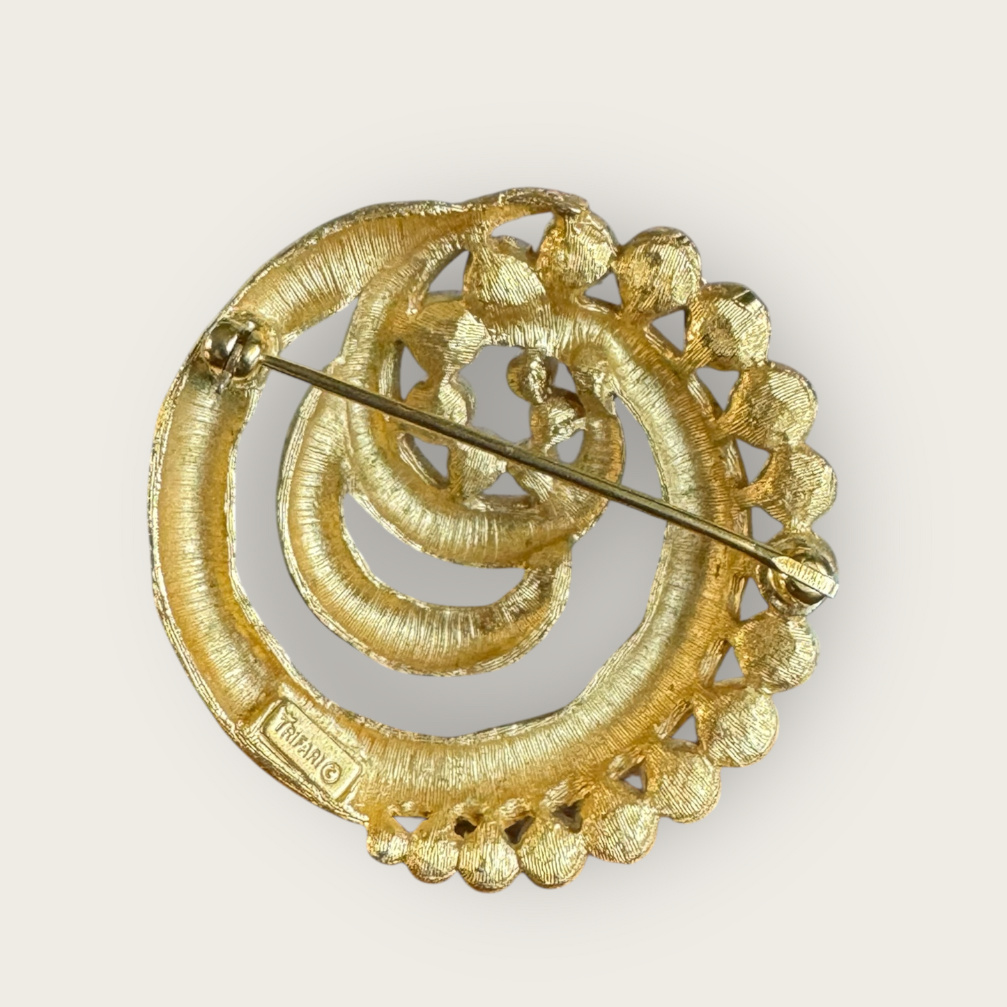Vintage Signed Crown Trifari Gold-Tone Swirl Brooch with Faux Pearls