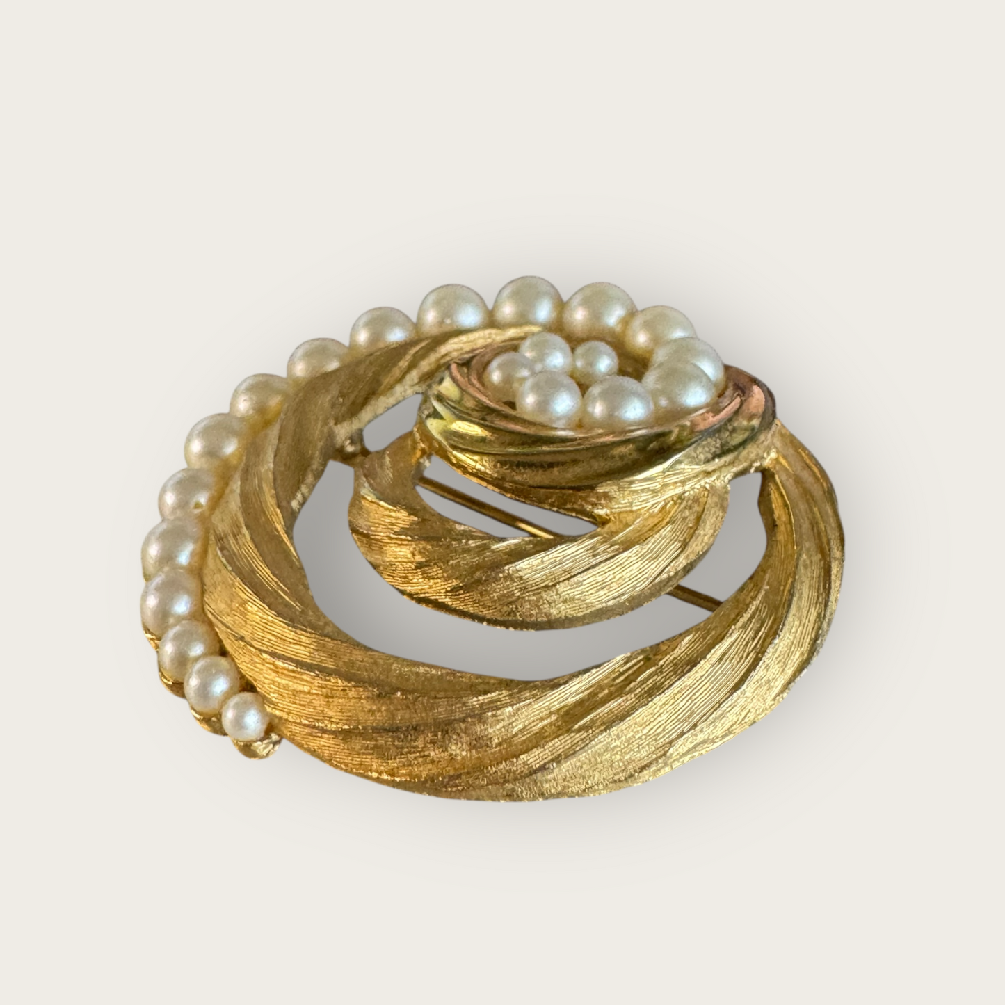 Vintage Signed Crown Trifari Gold-Tone Swirl Brooch with Faux Pearls