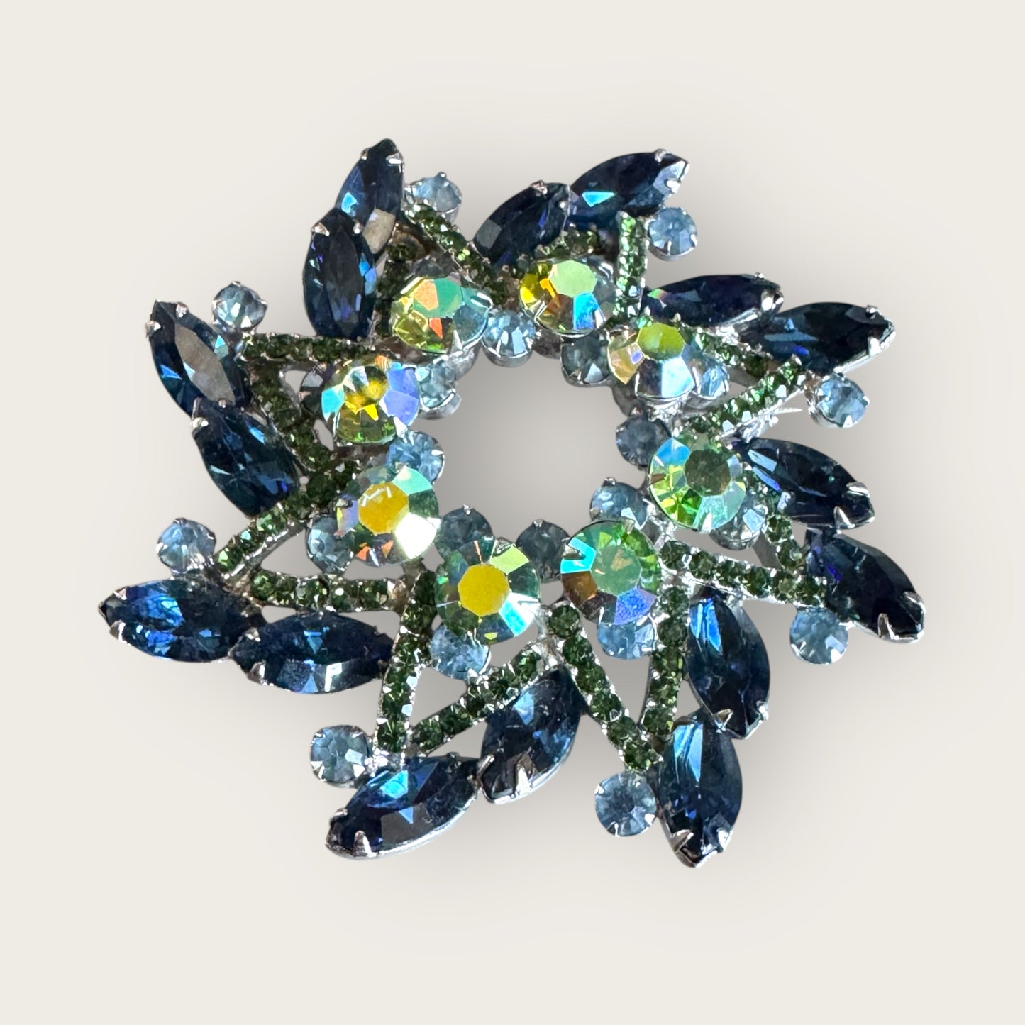 Juliana Style Aurora Borealis & Blue Rhinestone Starburst Brooch – 1950s Unsigned Statement Pin