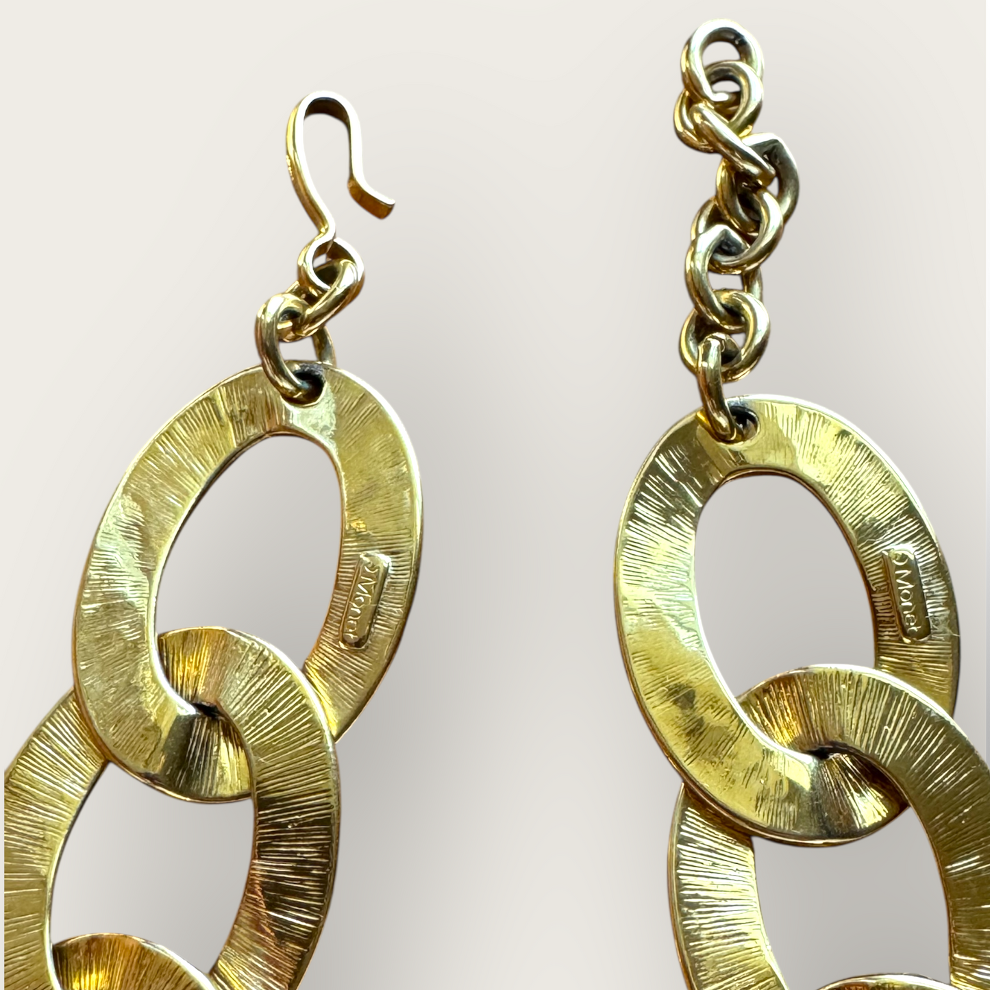 Vintage Monet Chunky Gold-Tone Link Necklace – Bold Runway Statement Chain, Signed