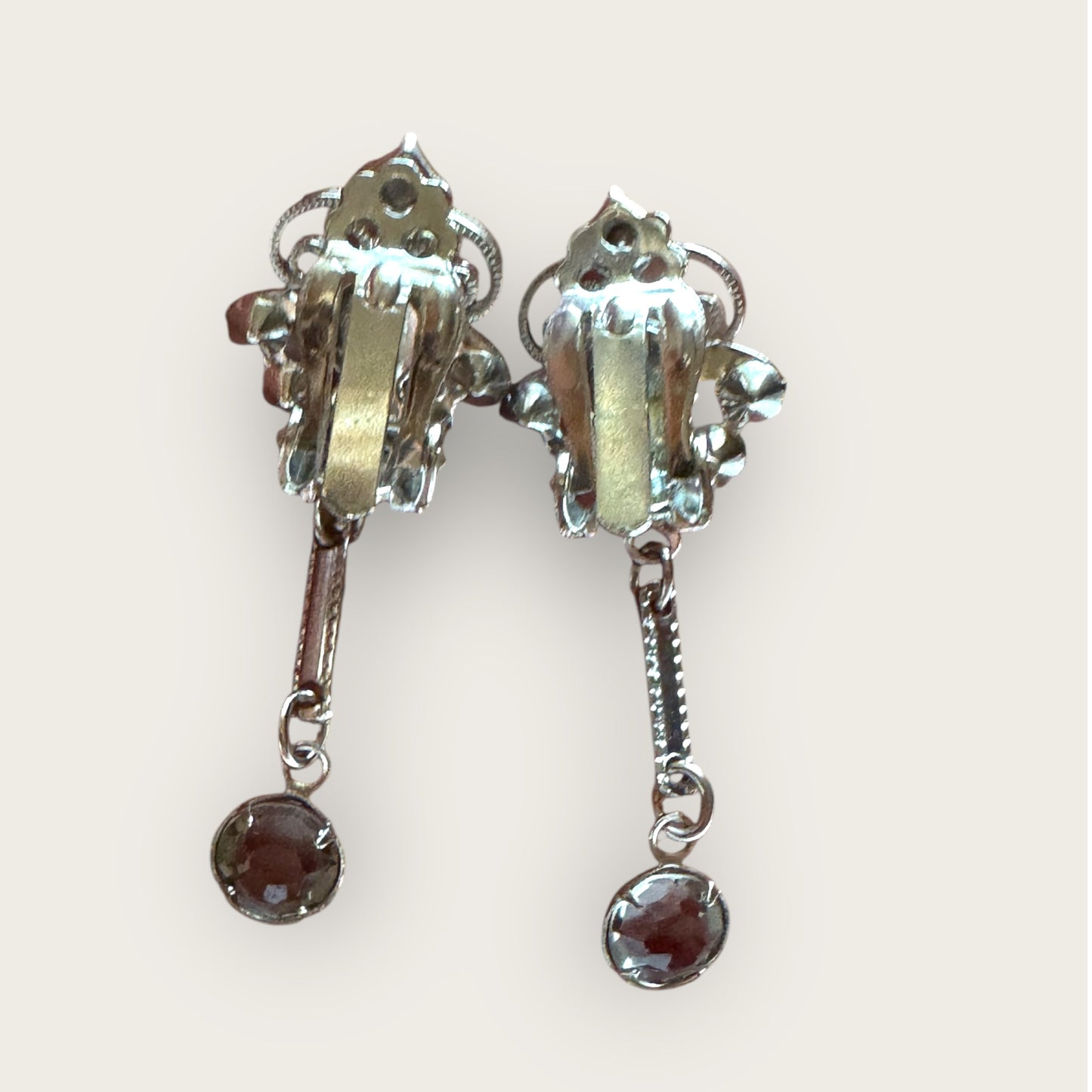 Juliana Style Vintage Silvertone Brooch & Earring Set – Smoky Gray Rhinestones with Dangles