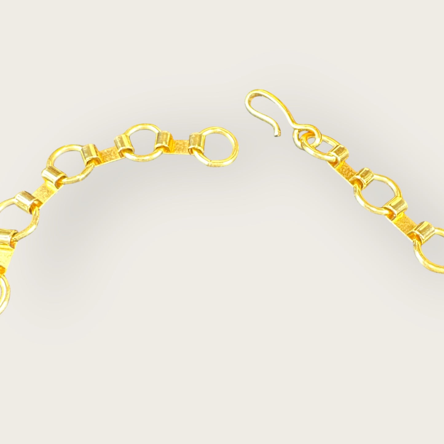 Vintage Monet Gold-Plated Link Statement Necklace – 1980s Bold Couture Style