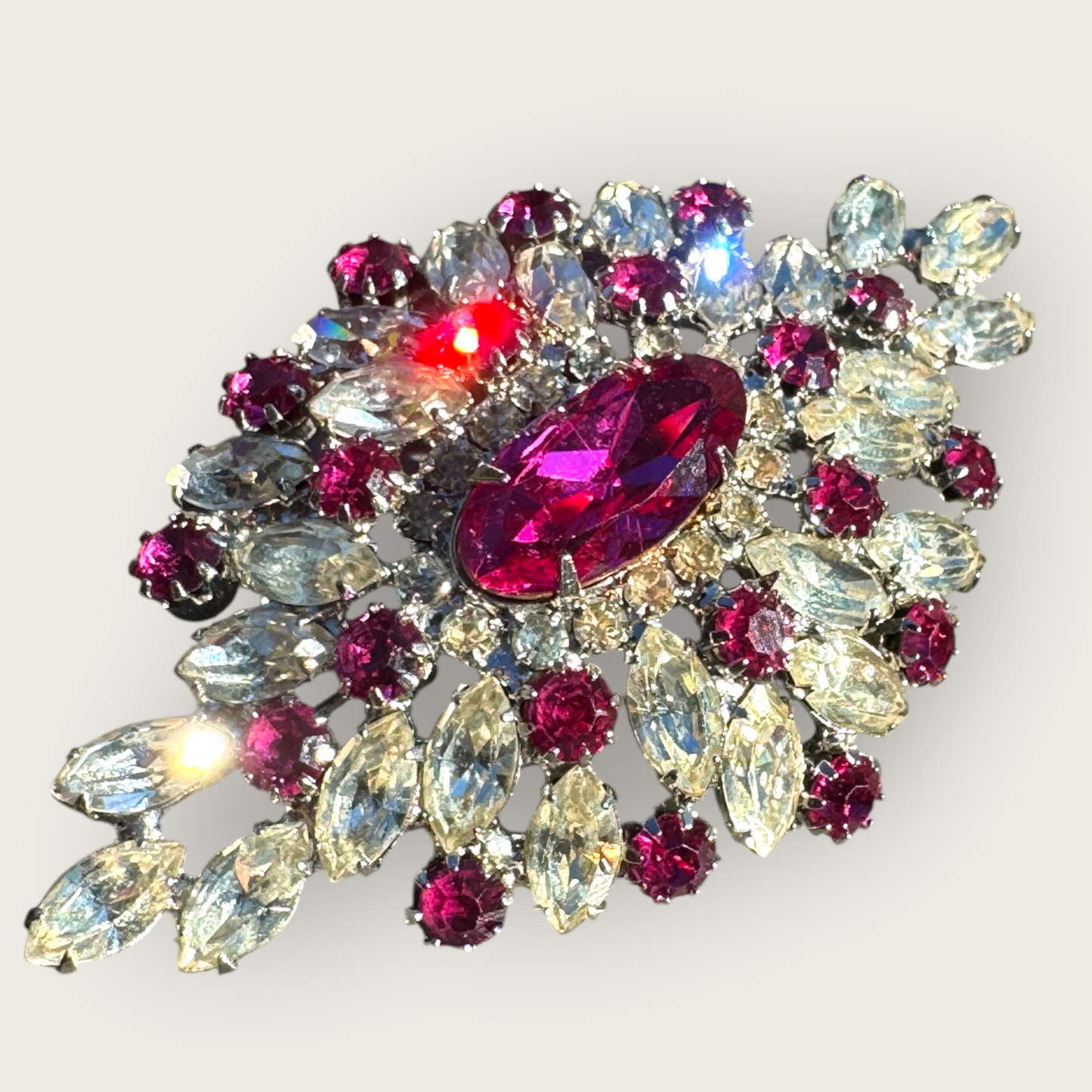 Vintage Fuchsia Foil Back Rhinestone Domed Brooch – Marquise & Round Cut Starburst Pin
