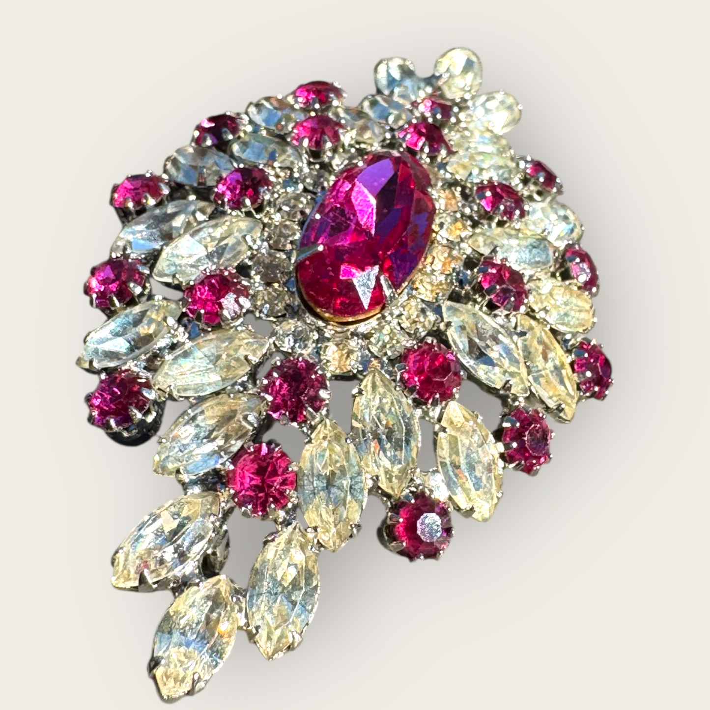 Vintage Fuchsia Foil Back Rhinestone Domed Brooch – Marquise & Round Cut Starburst Pin