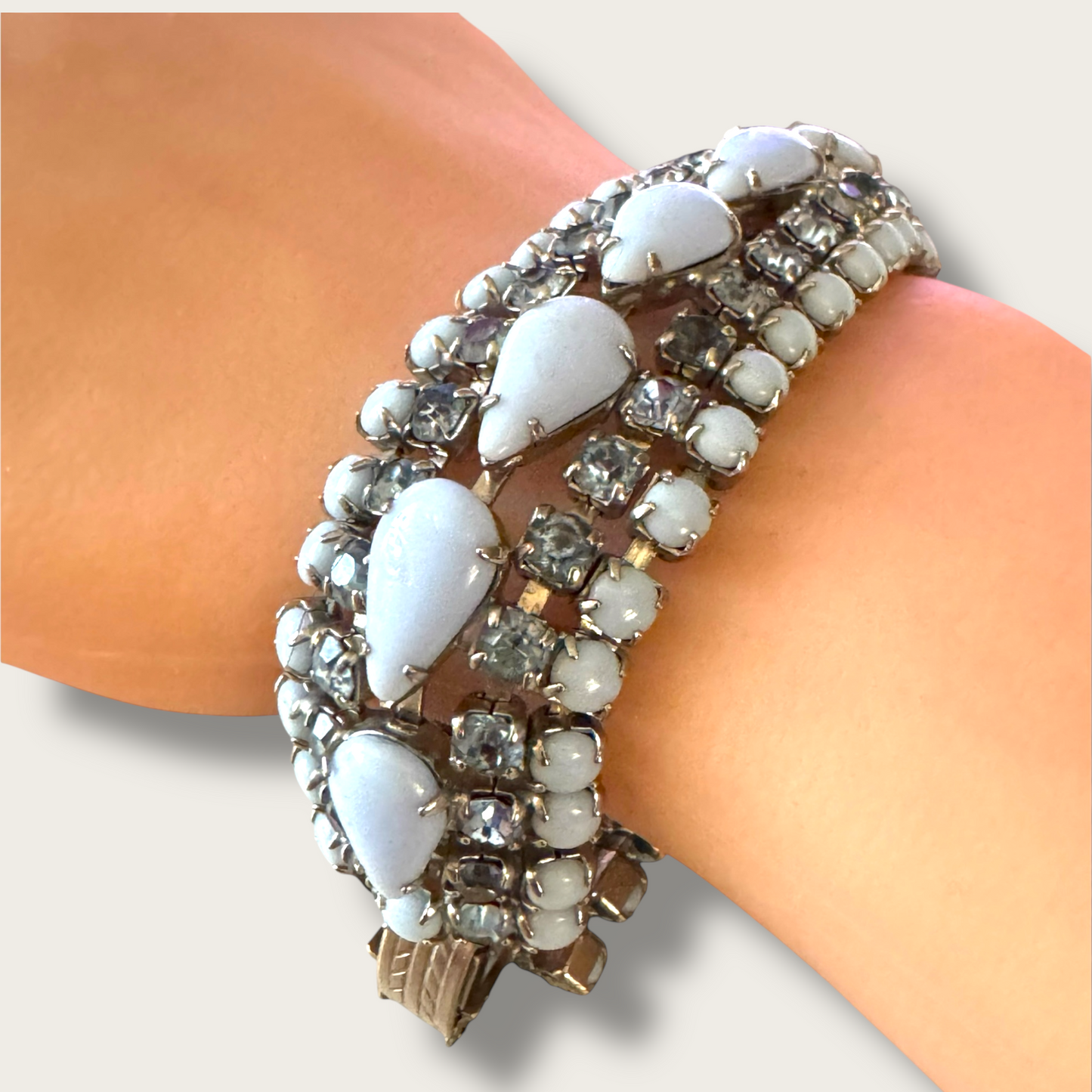 Vintage Unsigned Powder Blue Milk Glass & Rhinestone Expansion Bracelet – 1950s Wide Panel Statement Jewelry