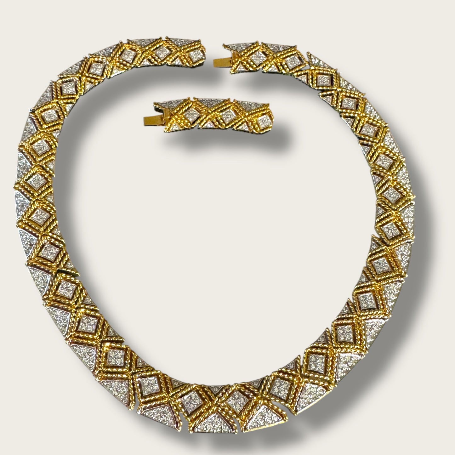 Chunky Vintage Gold-Tone Articulated Collar Necklace – Braided Pavé Design with Removable Extender