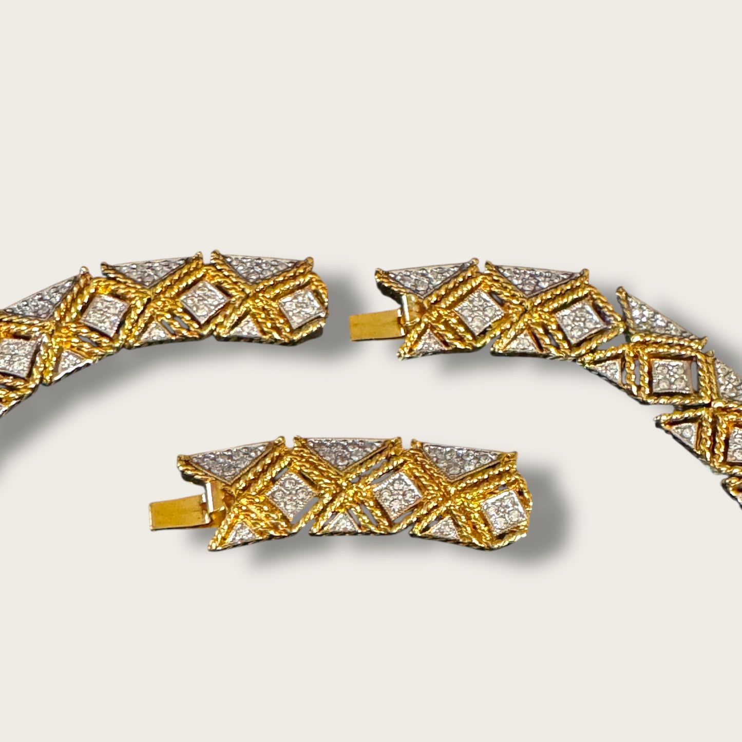 Chunky Vintage Gold-Tone Articulated Collar Necklace – Braided Pavé Design with Removable Extender