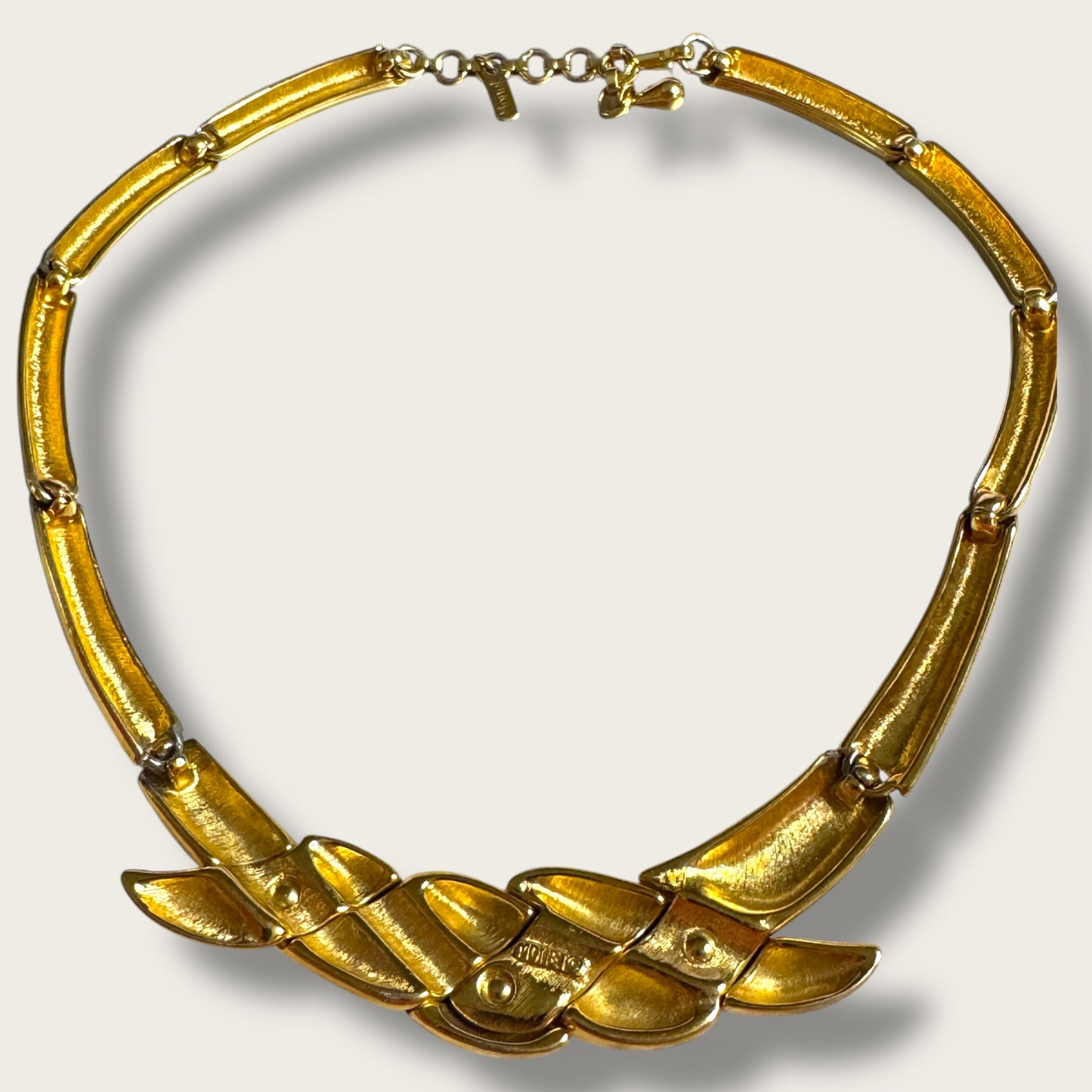Vintage Monet Sculpted Gold-Tone Articulated Collar Necklace – Signed, Adjustable 16–18”