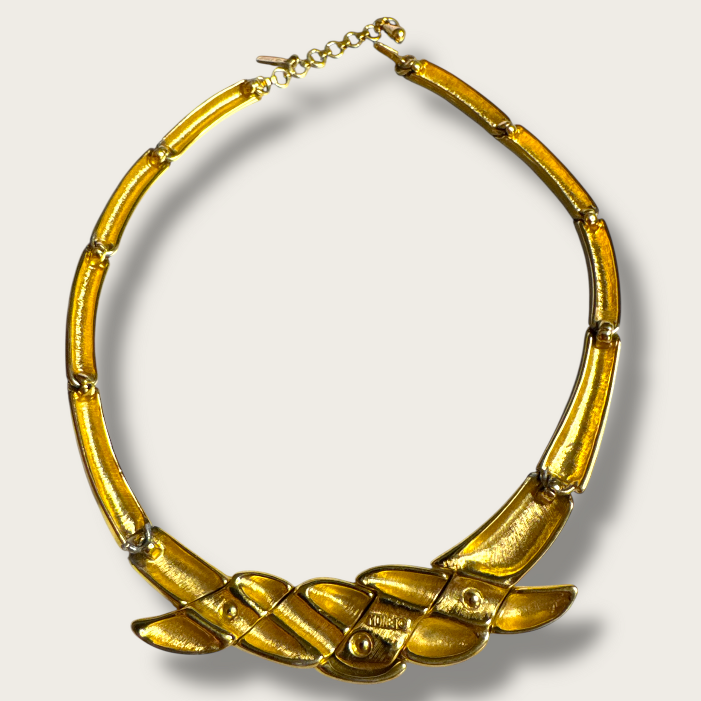 Vintage Monet Sculpted Gold-Tone Articulated Collar Necklace – Signed, Adjustable 16–18”