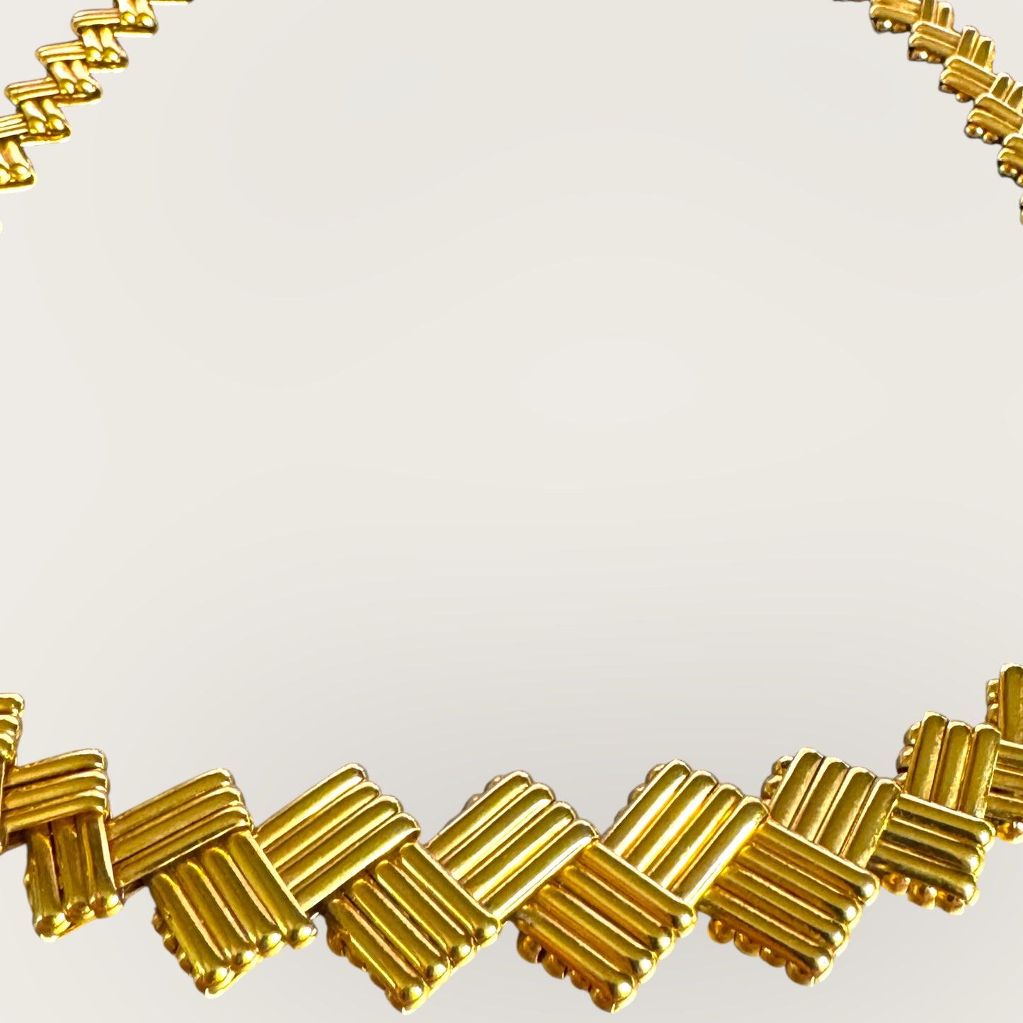Vintage Napier Textured Gold-Tone Collar Necklace – Private Collection