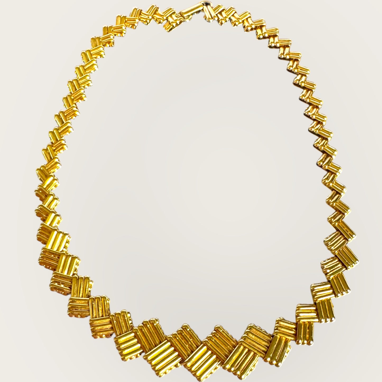 Vintage Napier Textured Gold-Tone Collar Necklace – Private Collection