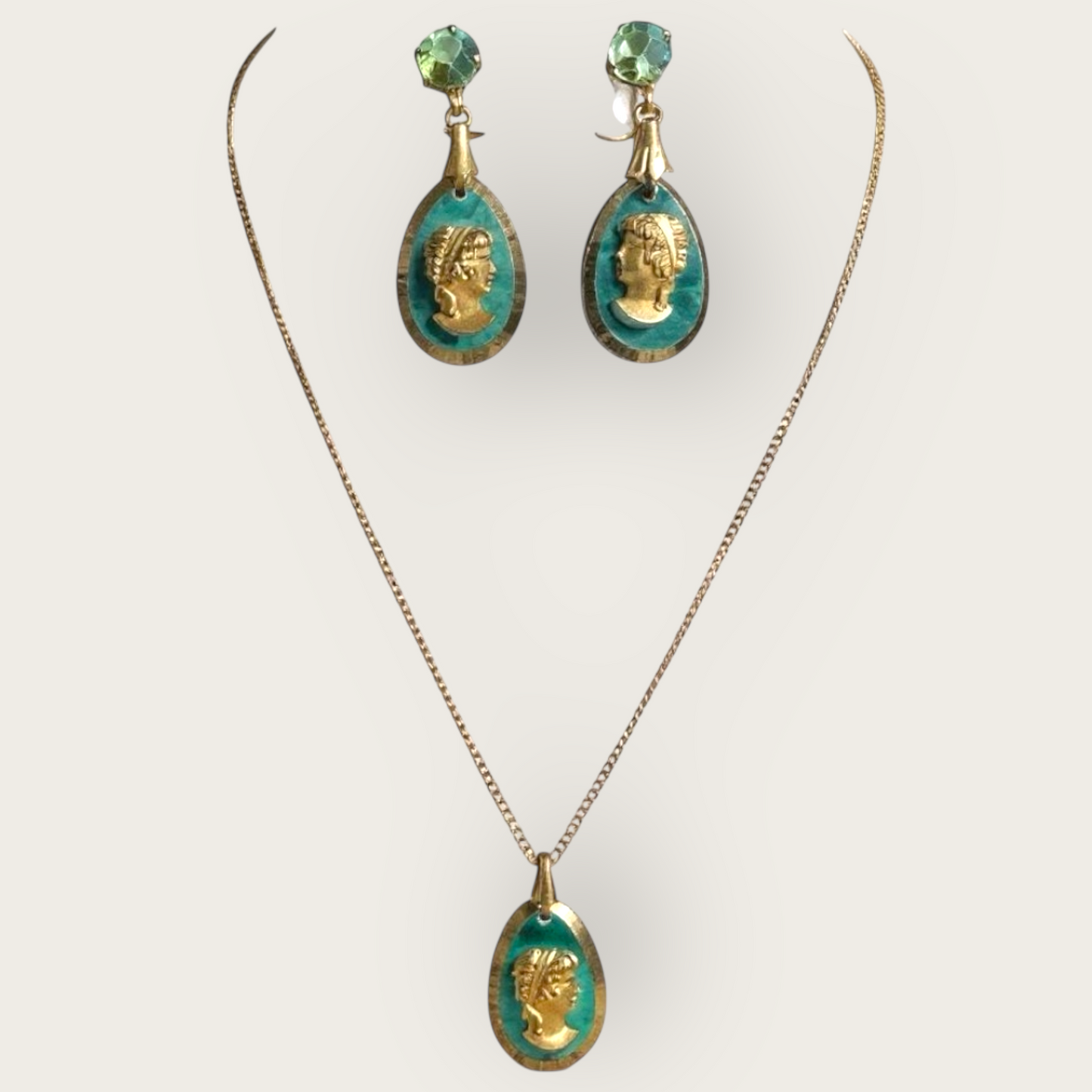 Vintage Green Glass Cameo Necklace & Earring Set – Gold Foil Intaglio Drop, AB Rhinestone Screwback Demi-Parure