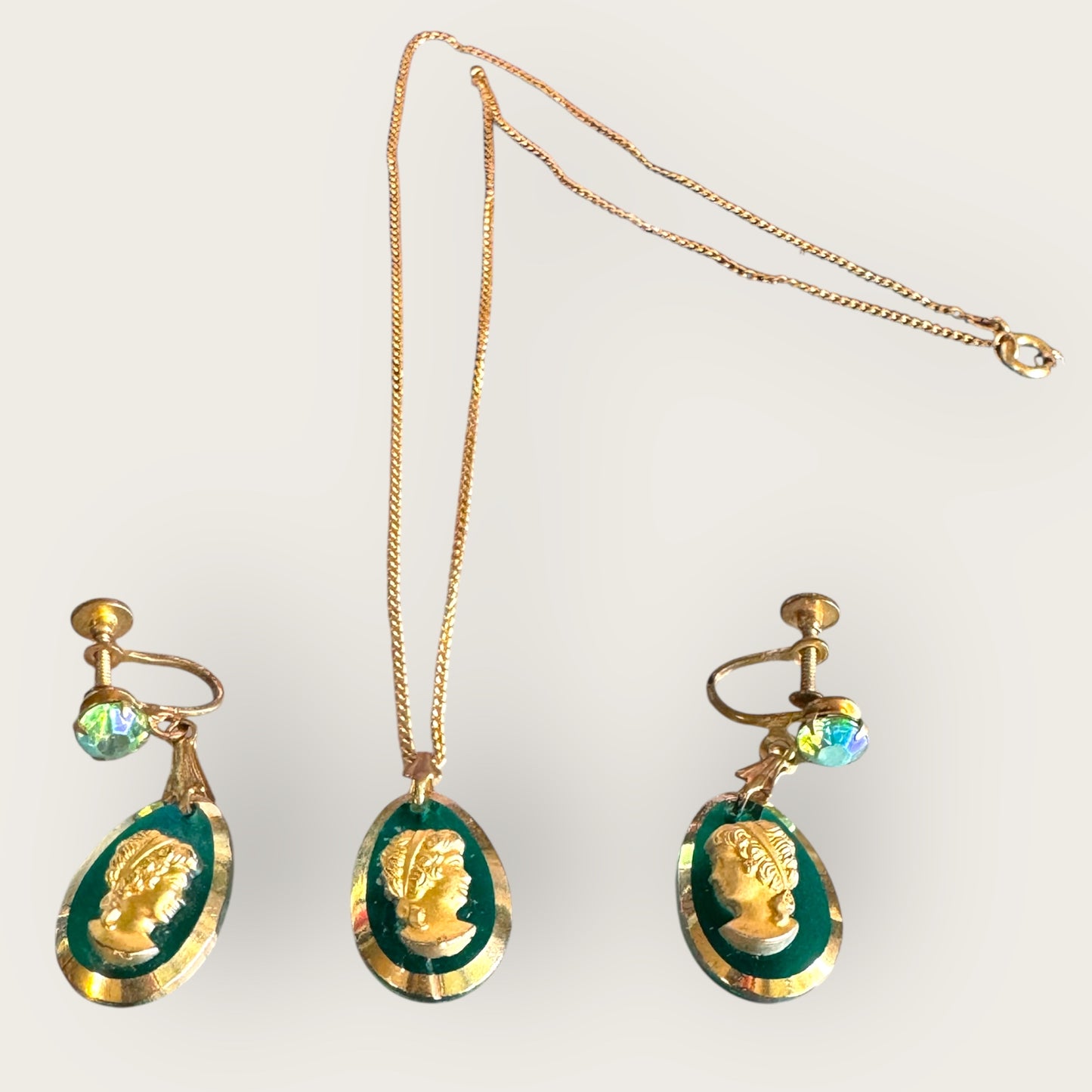 Vintage Green Glass Cameo Necklace & Earring Set – Gold Foil Intaglio Drop, AB Rhinestone Screwback Demi-Parure