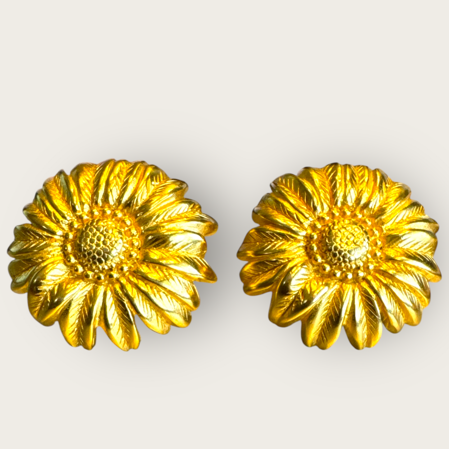 Vintage Monet Gold-Tone Sunflower Clip-On Earrings – Signed Comfort Clip, 1980s Bold Floral Statement