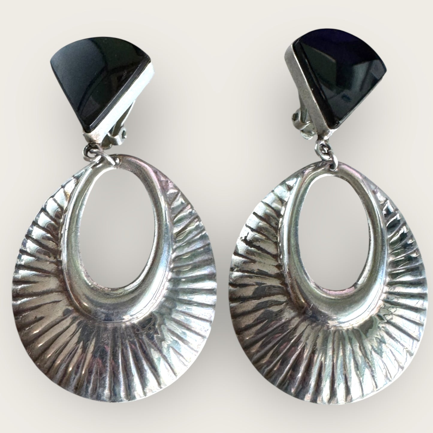 Vintage Taxco Mexico Sterling Silver Clip-On Earrings – TR-95 Signed, Black Quartz Triangle Dangles