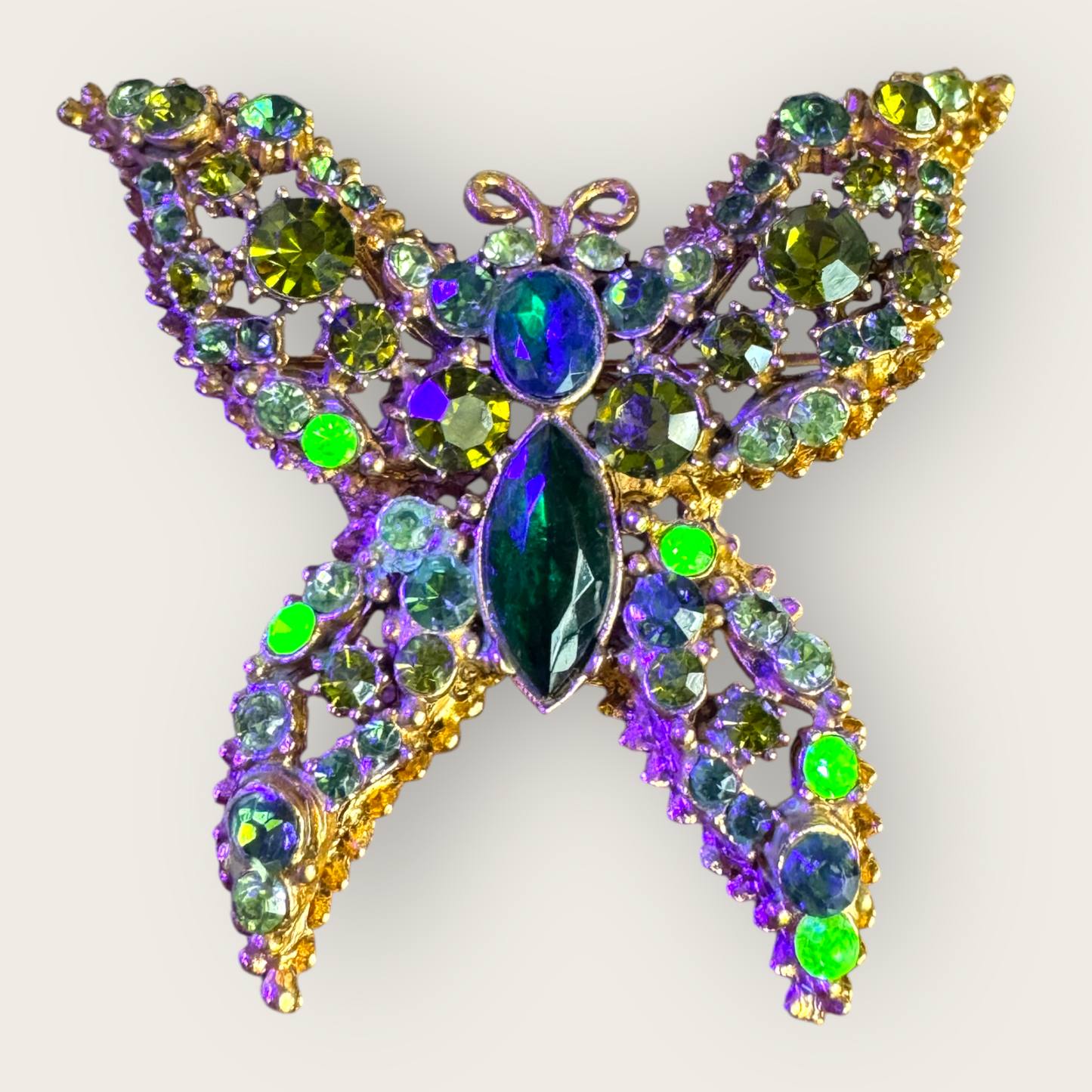 Signed Weiss Vintage Green Butterfly Brooch with Uranium Glass – Heavy Gold Tone Statement Pin | Private Collection
