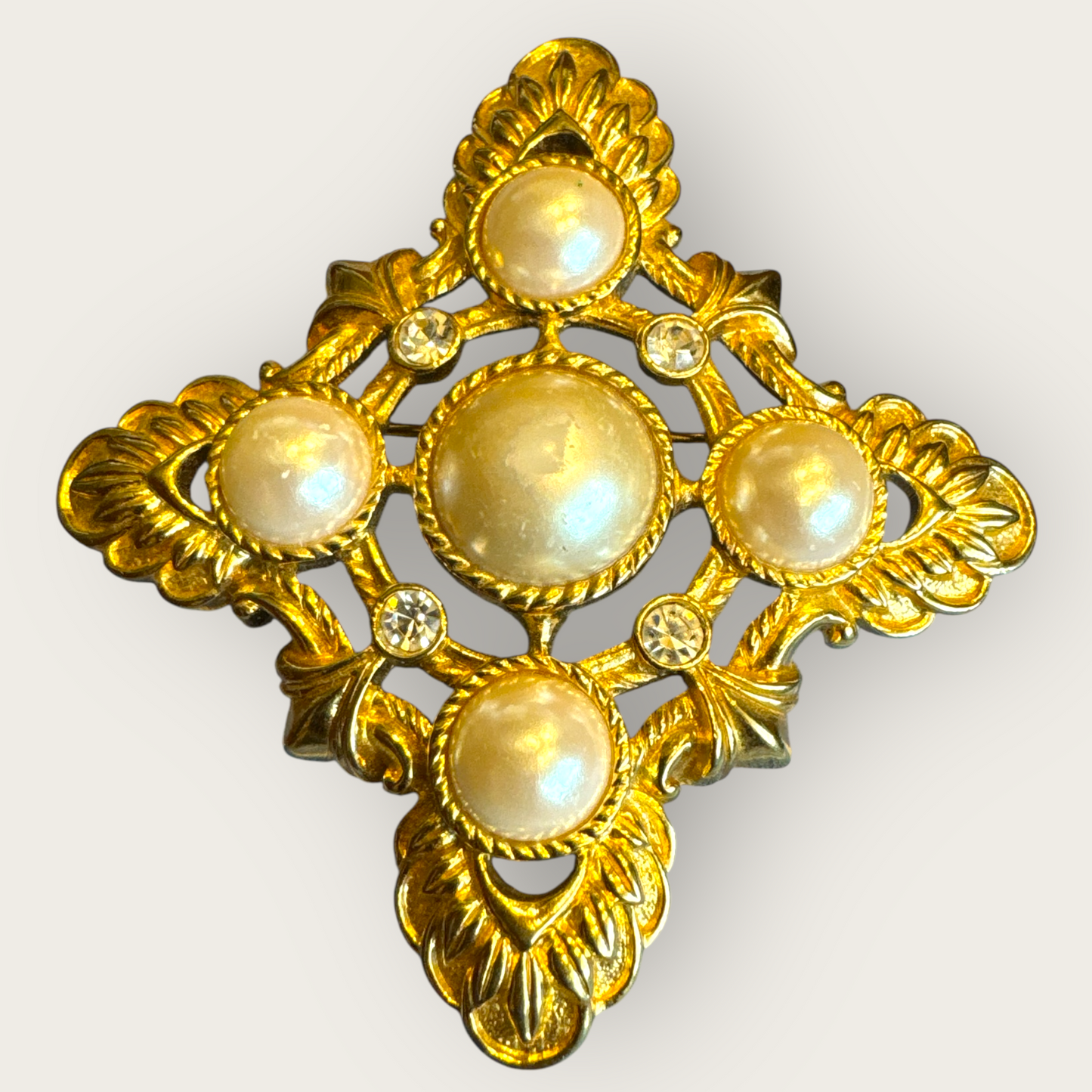 Vintage KJL for Avon Pearl and Rhinestone Brooch Pendant – Ornate Gold-Tone Statement Pin