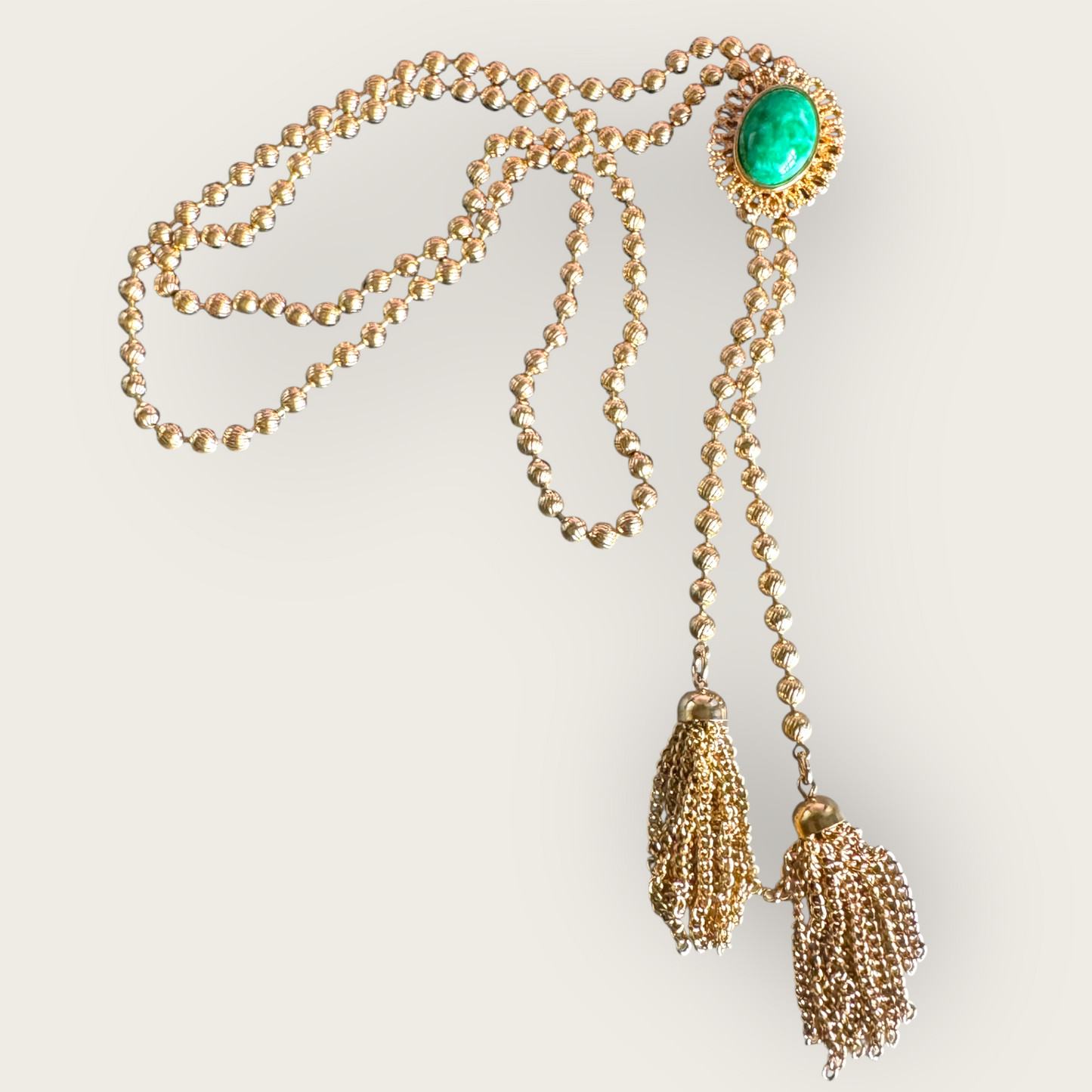 1970s DeLizza & Elster for Avon Green Lucite Bolo Necklace – Verified Juliana Book Piece